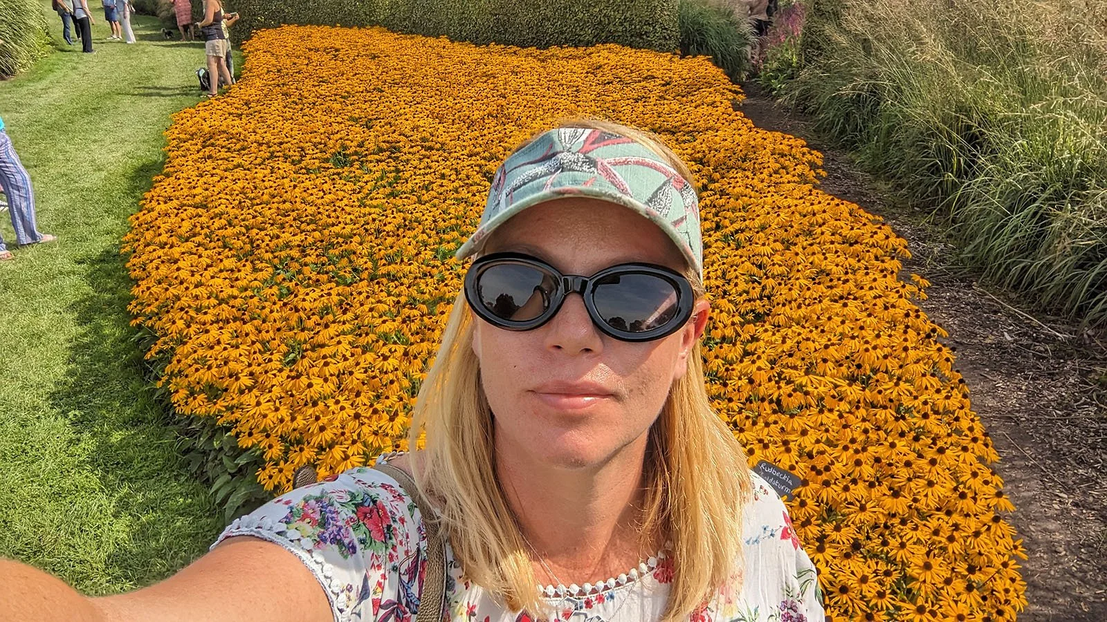 Lee Stone gardener and garden designer