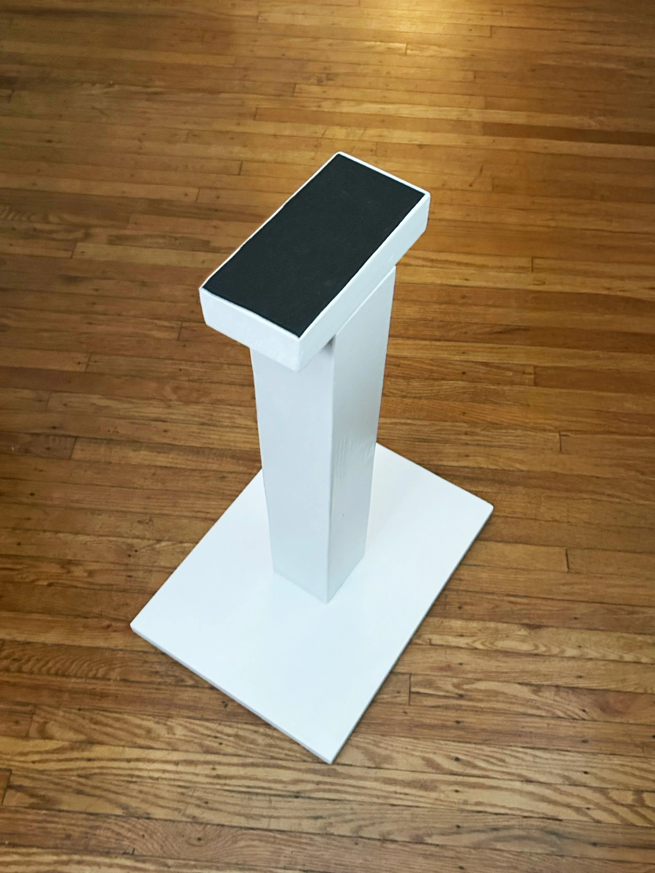 White Cheer Stand for practicing cheering stunts