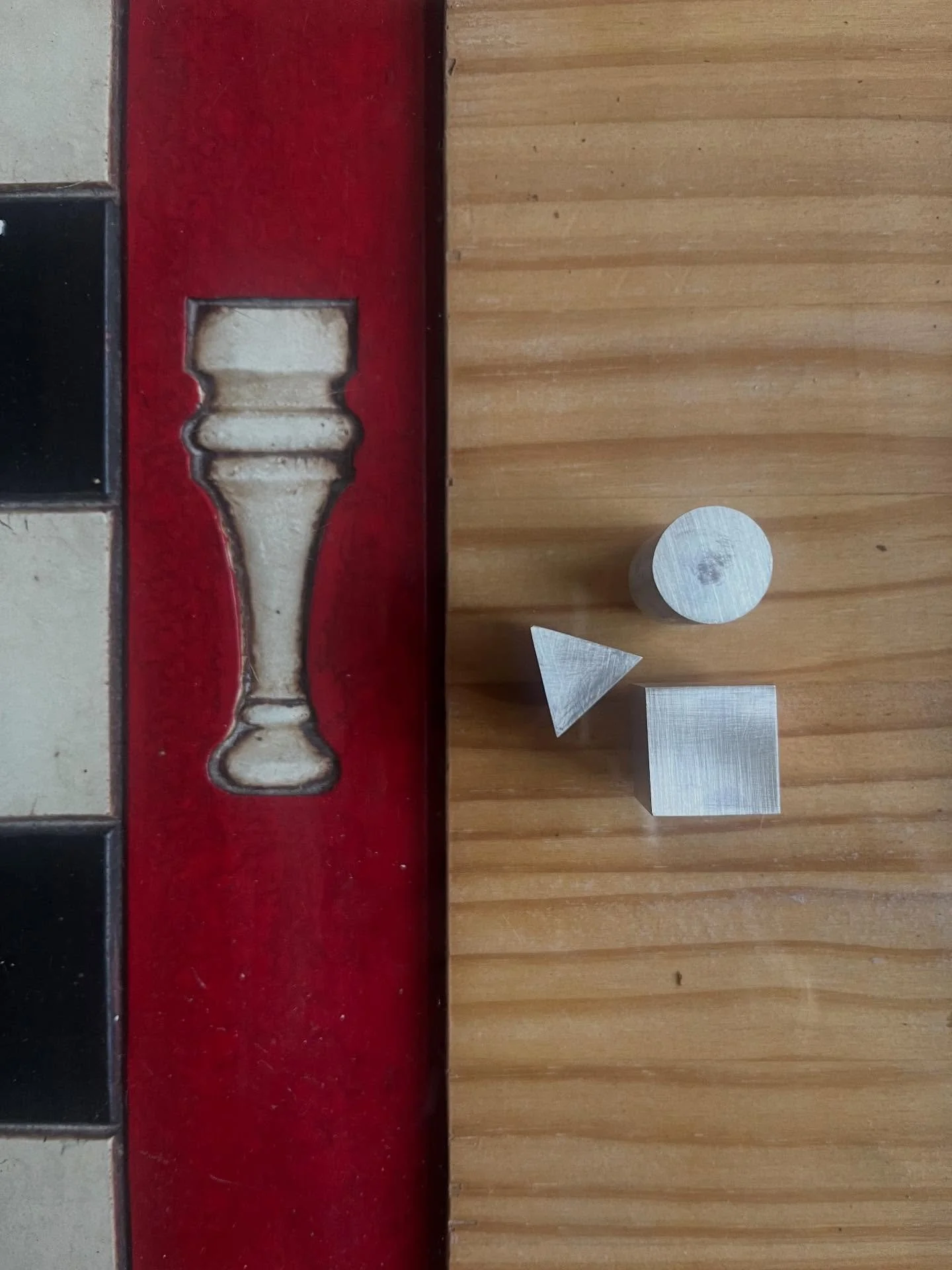 Just 3 of the sterling silver objects I&rsquo;ve made @eltallerdejoyeria over the past two months&hellip;and a snippet of a bracelet I&rsquo;m making now&hellip;such an incredible experience !! I love love love learning new things, these were such fu