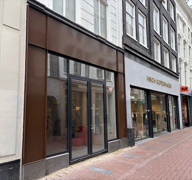 Kalverstraat 166 Amsterdam.jpg (2).jpg