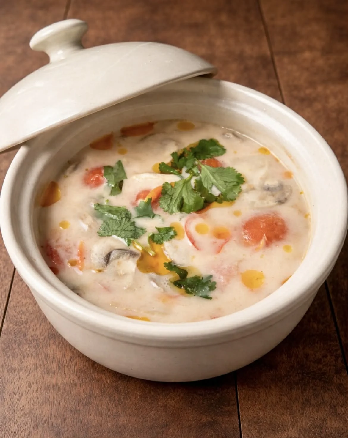 Tom Kra (Coconut soup) mushroom (V)