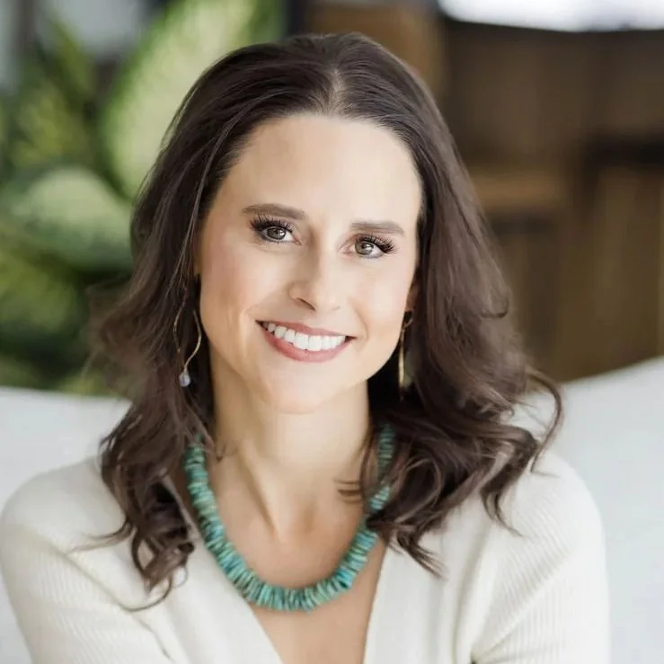 Samantha-Morey-womens-hormone-health-coach