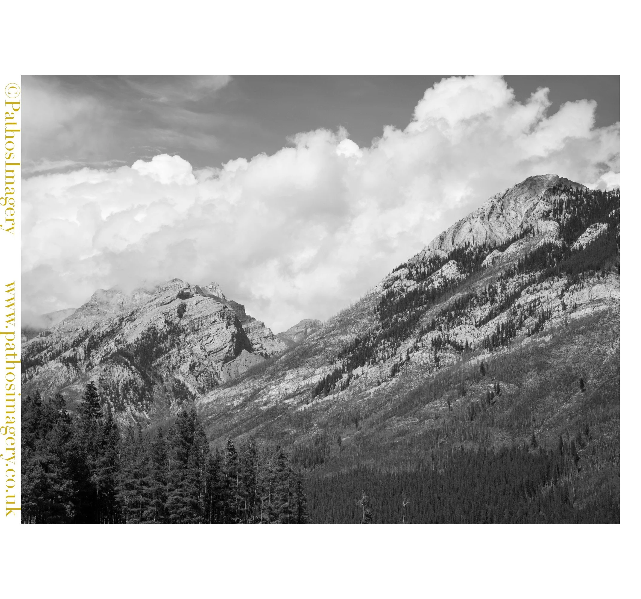 B&W Mountain 001