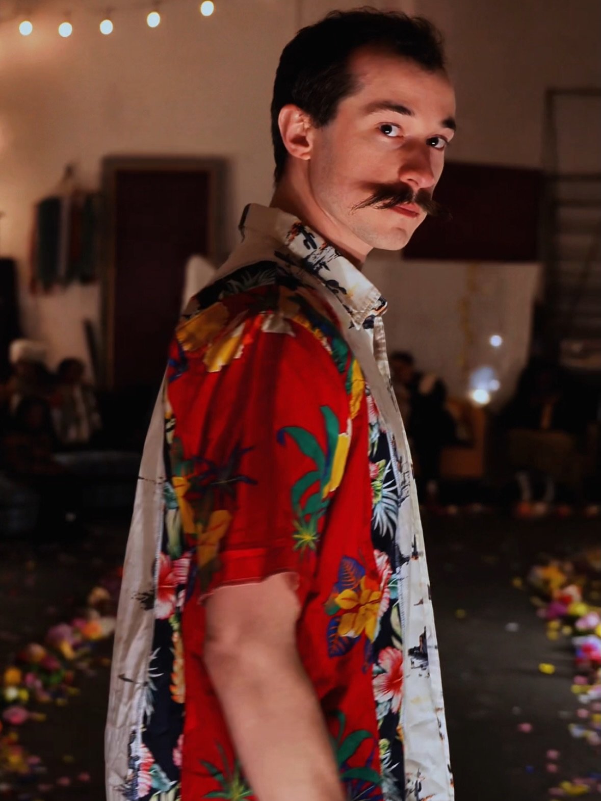 F*ck clothes, I cop pieces

Huge thanks to @abovesgardenstudio @ac203_ @noahfromthegarden for letting me walk in the Aboves Garden runway show and model some fire pieces!