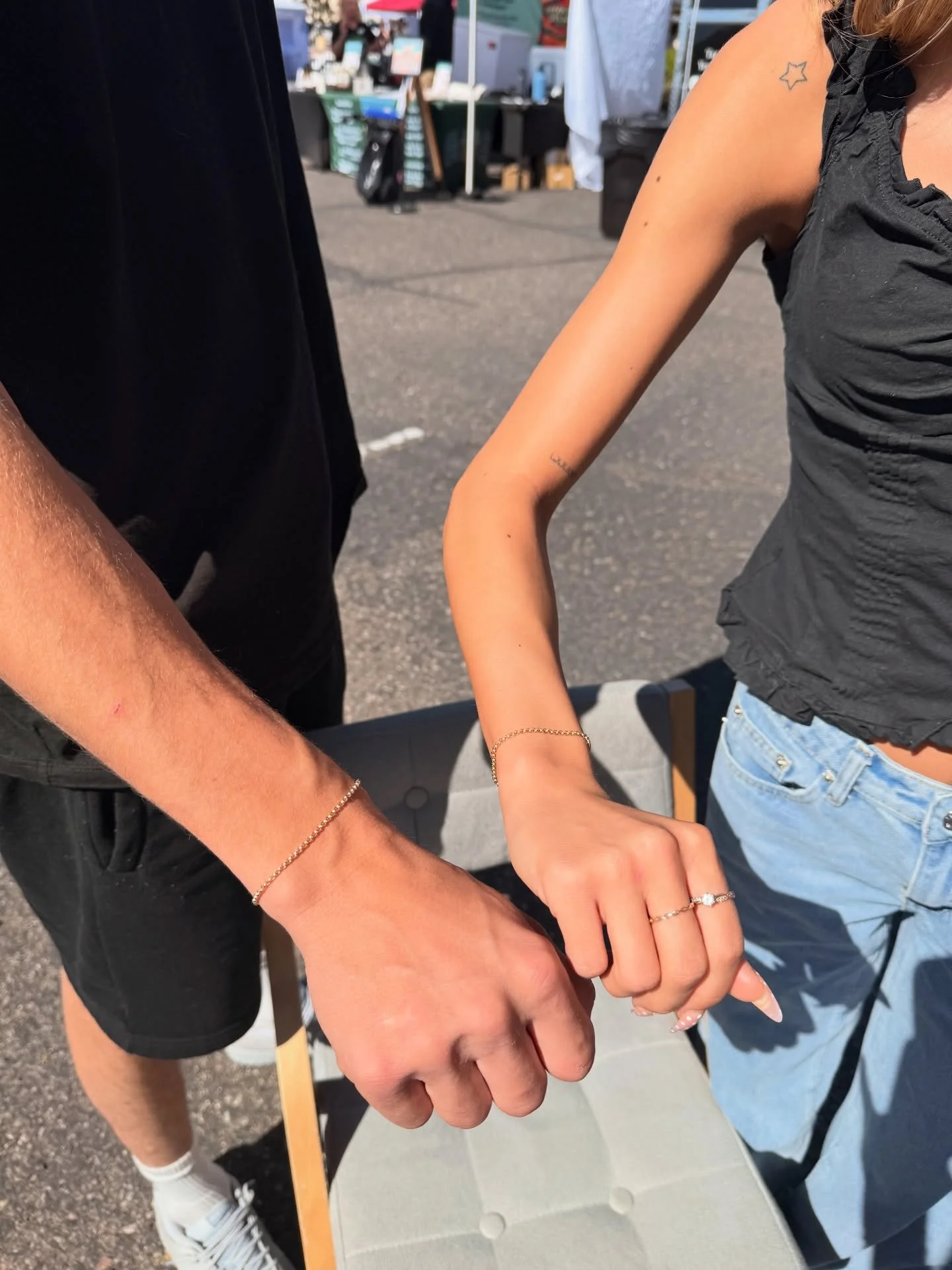 Permanent bracelets are in &amp; clasps are out! 

Come out &amp; support PV High School this Saturday! We will be there doing custom-fit permanent jewelry &amp; charm bracelets! 

📍3950 E Bell Rd
⏰8am - 2pm 
📆Saturday, February 28