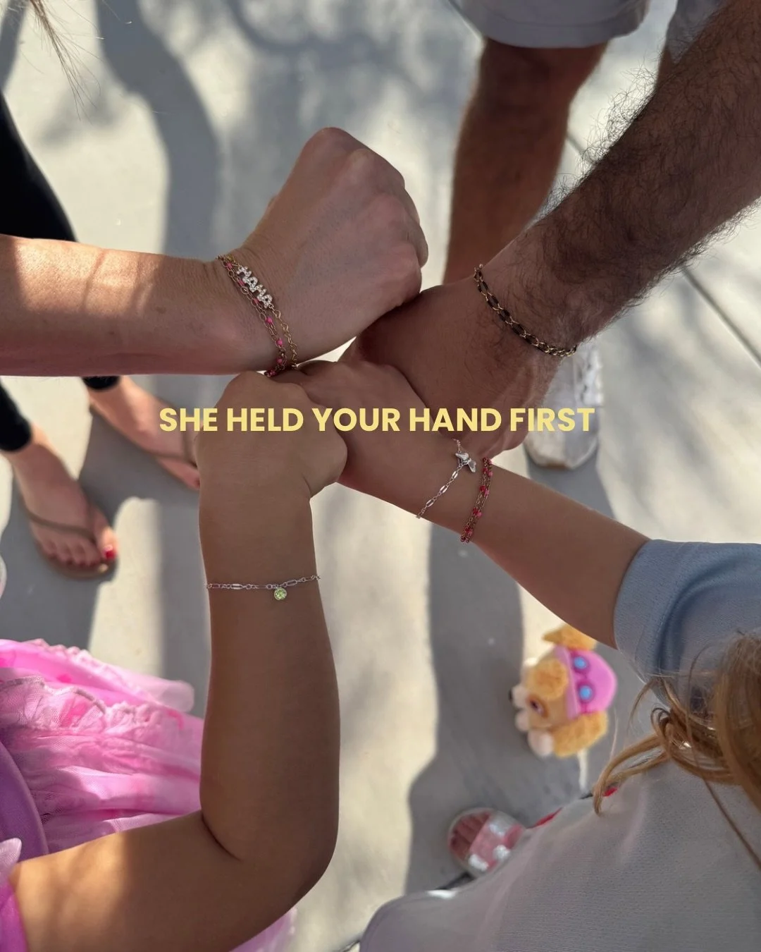 Mother&rsquo;s Day is just a few weeks away! If you&rsquo;ve been thinking about doing something special for your mom this year - this is your sign! 🌼 

Moms, daughters, sisters, best friends!! Permanent jewelry is better together. 💝

DM to book yo