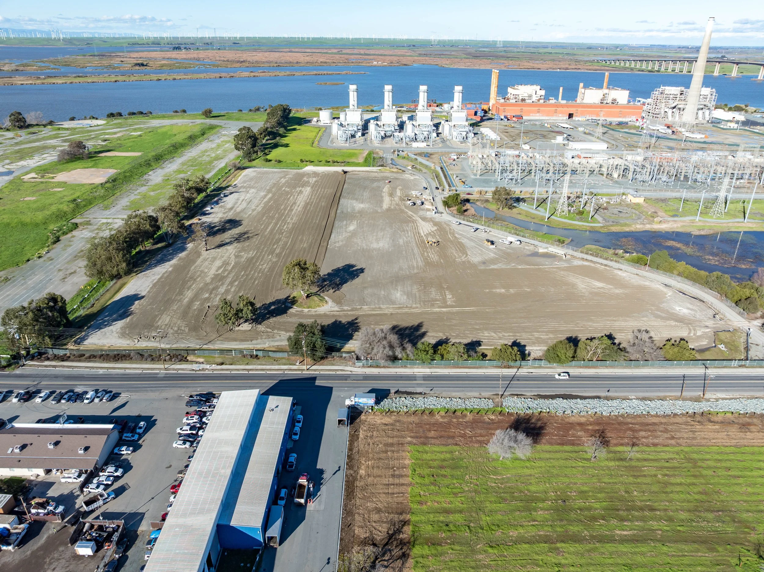 3201 Wilbur - West.jpg