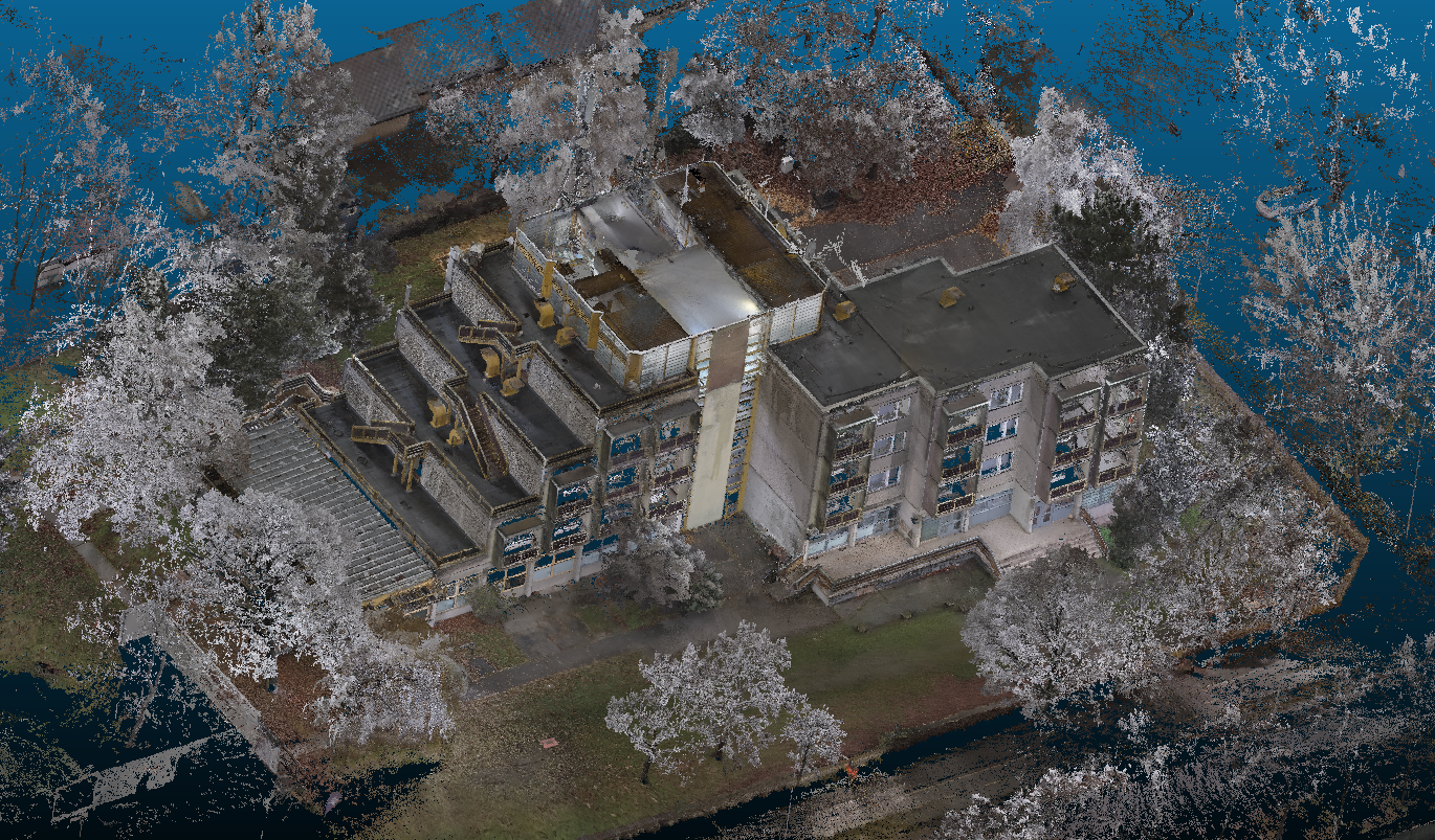 Drónos felméréssel készült 3D modell egy szálloda külső szerkezetéről