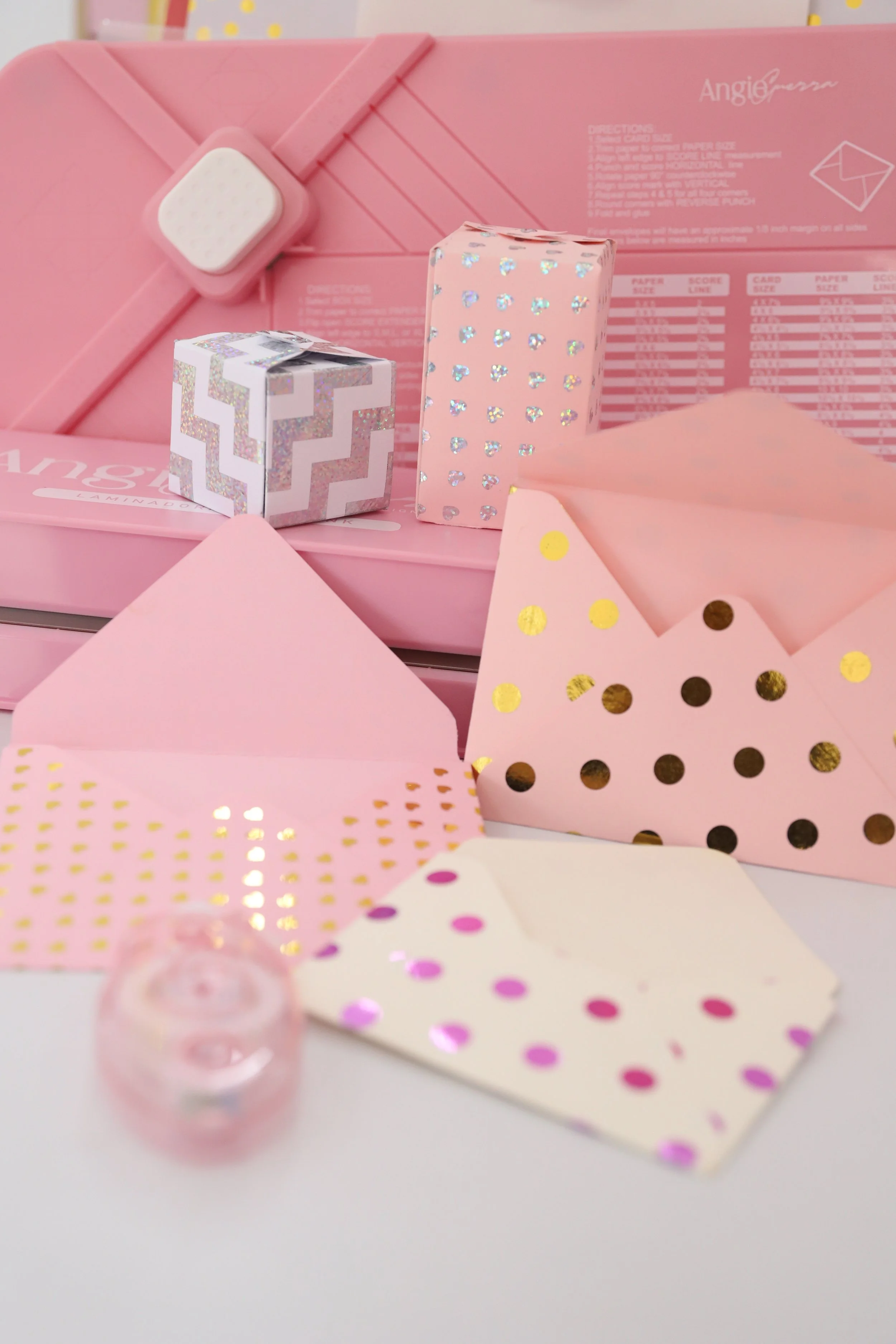 TABLA DE SOBRES Y CAJAS