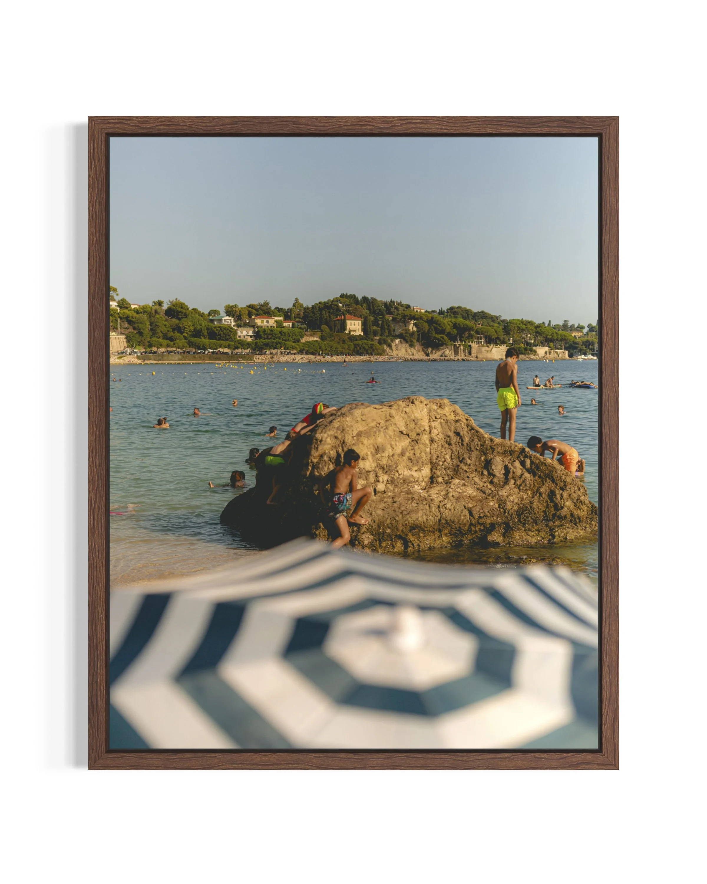 Along the Riviera · 39