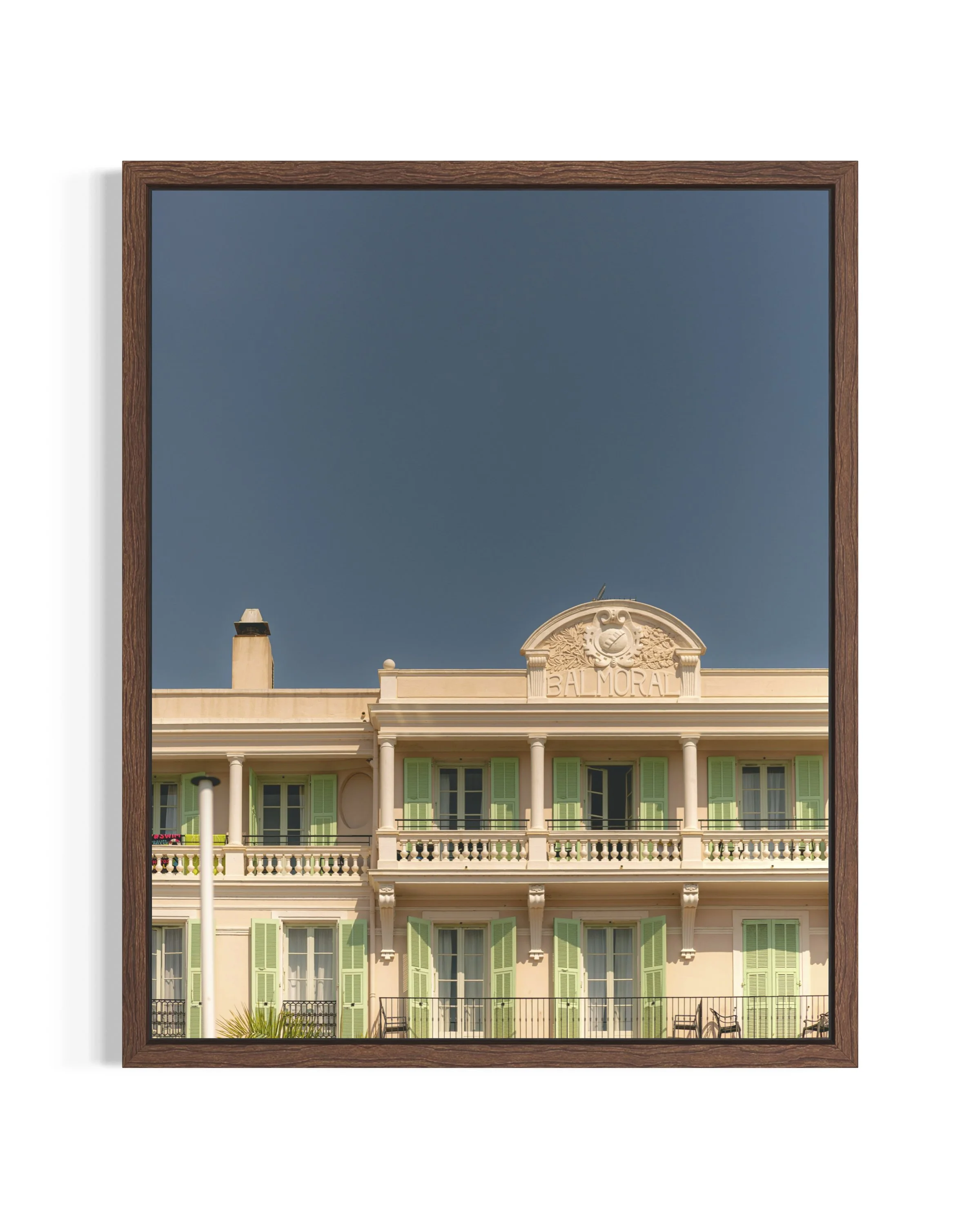Along the Riviera · 3