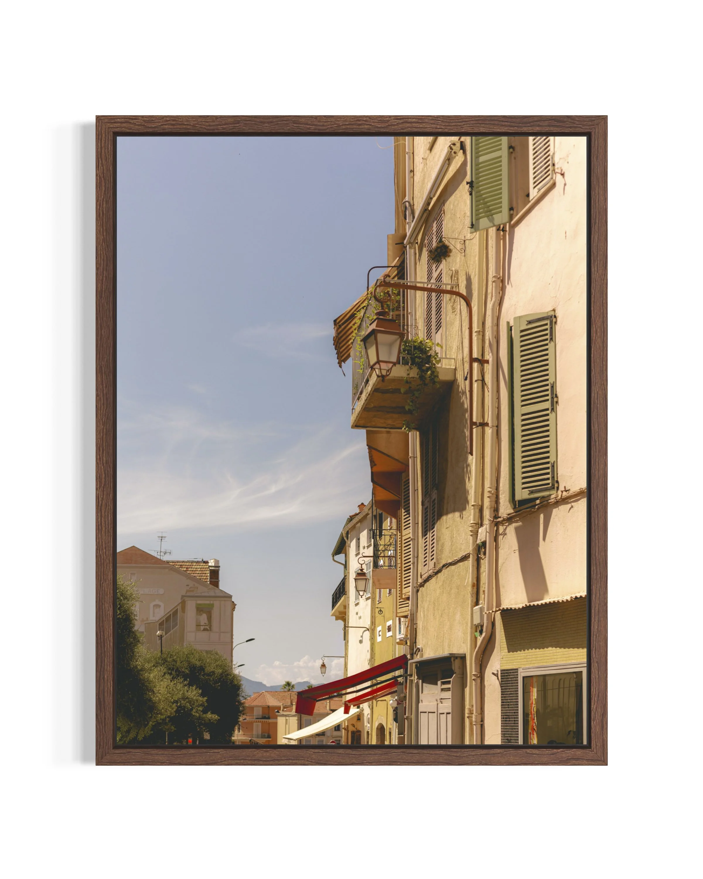 Along the Riviera · 15