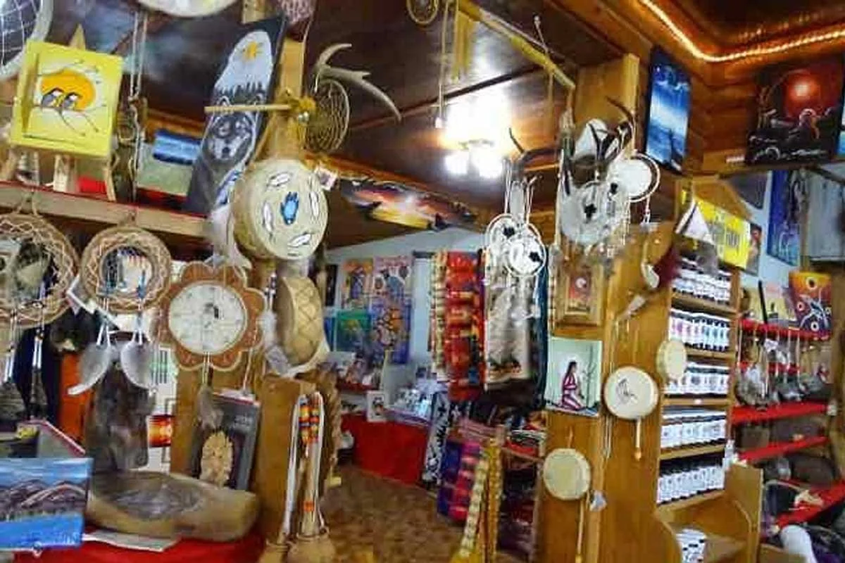 TEN MILE POINT TRADING POST | Sheguiandah