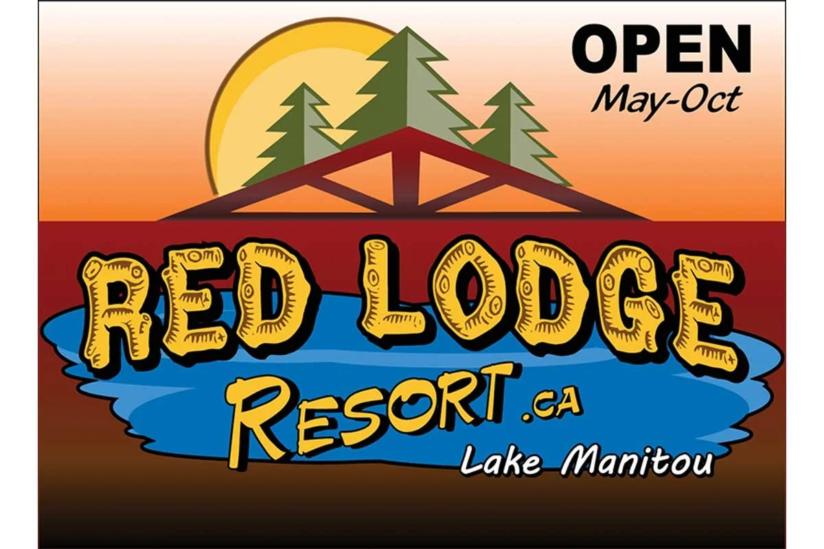 Fine dining with a lake view is available at our fully licensed restaurant, Watch an amazing sunset on Lake Manitou from the lounge deck while savoring a nice glass of wine and an appetizer or have room service brought to your cabin.