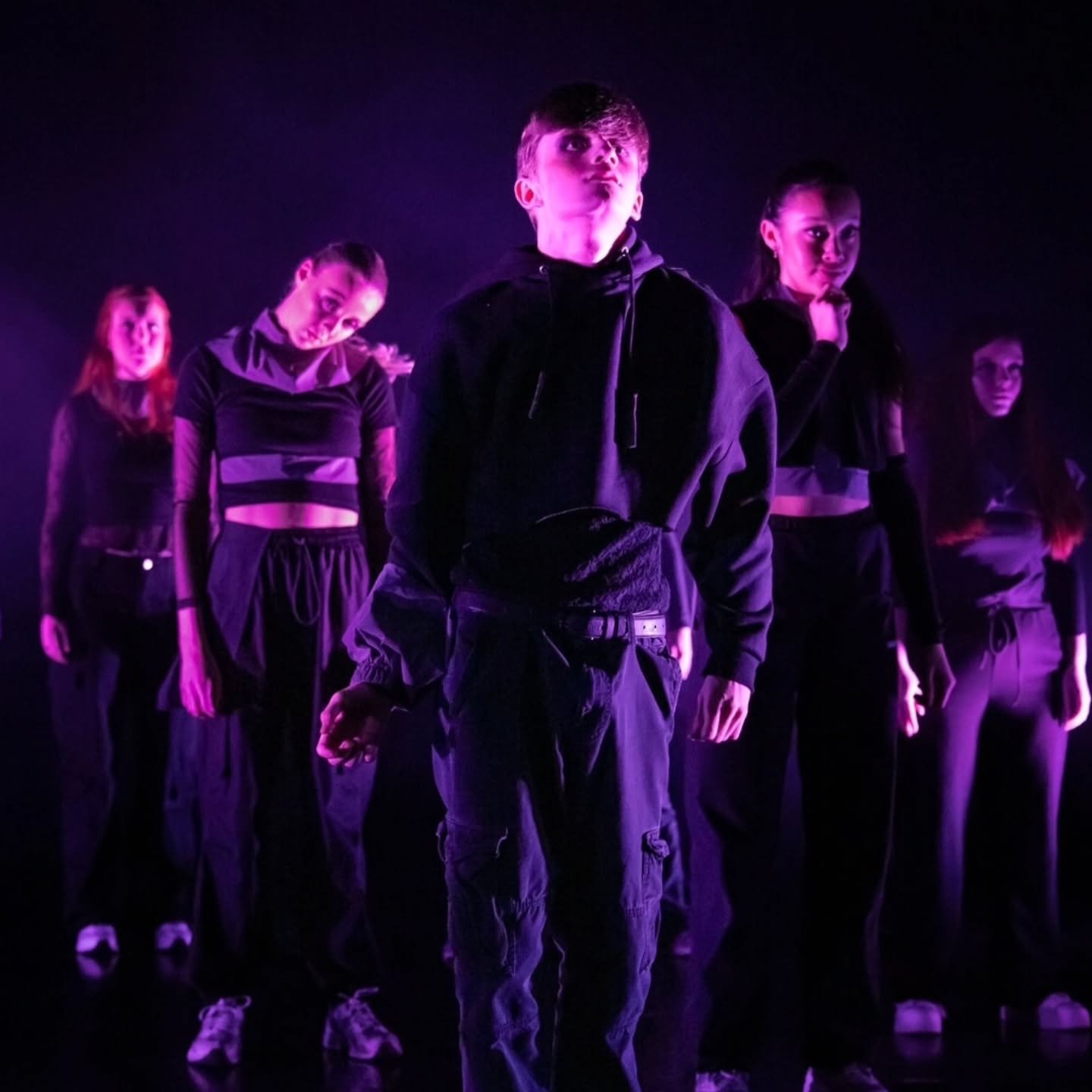 'YCNEGREME' 
Performed at @traversetheatre

Rehearsed for an intensive 5 days before performing in Traverse One to a packed audience. 

Choreography: @emmalewj
Photos: @infiniteblueuk