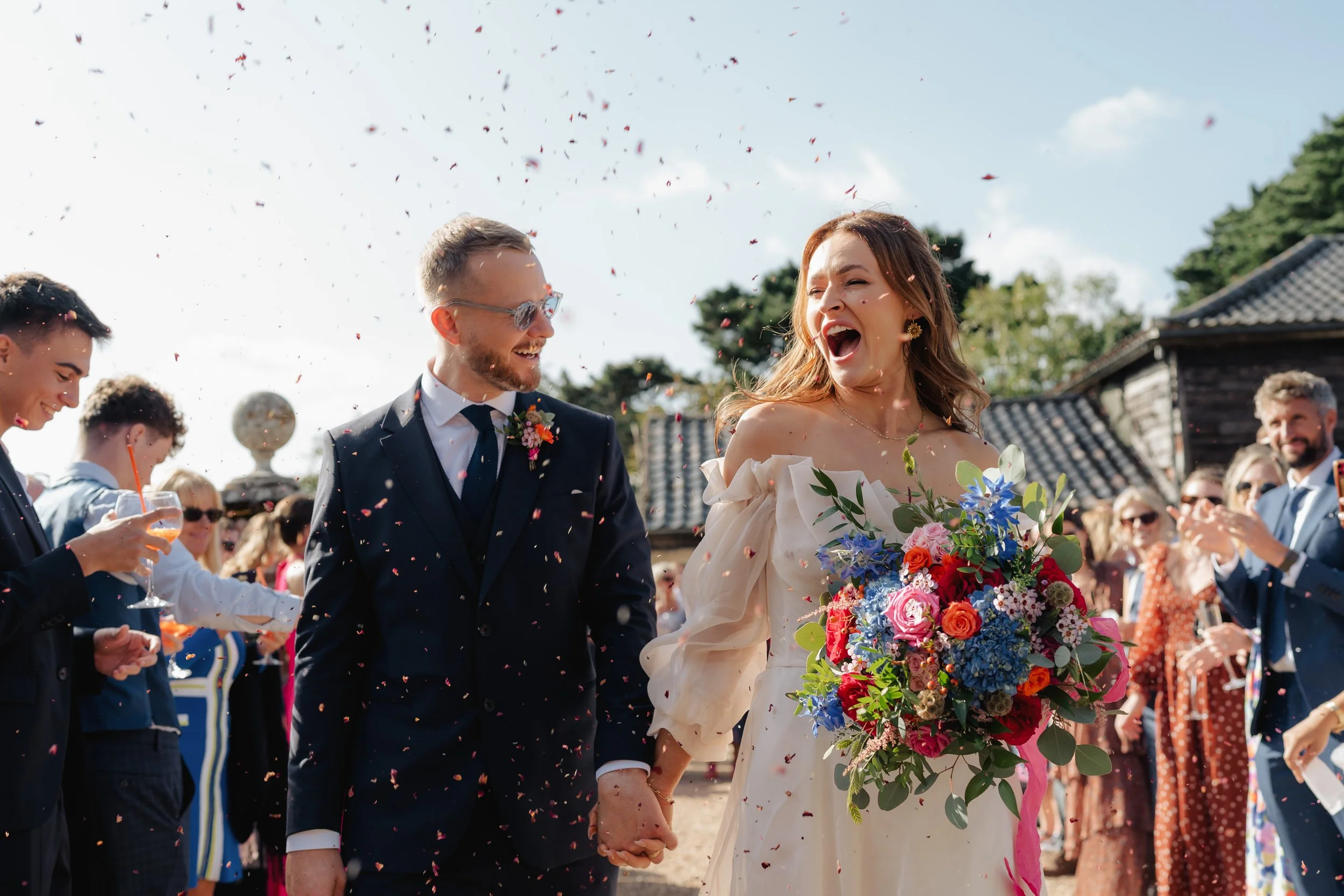 suffolk-wedding-confetti fun.jpg