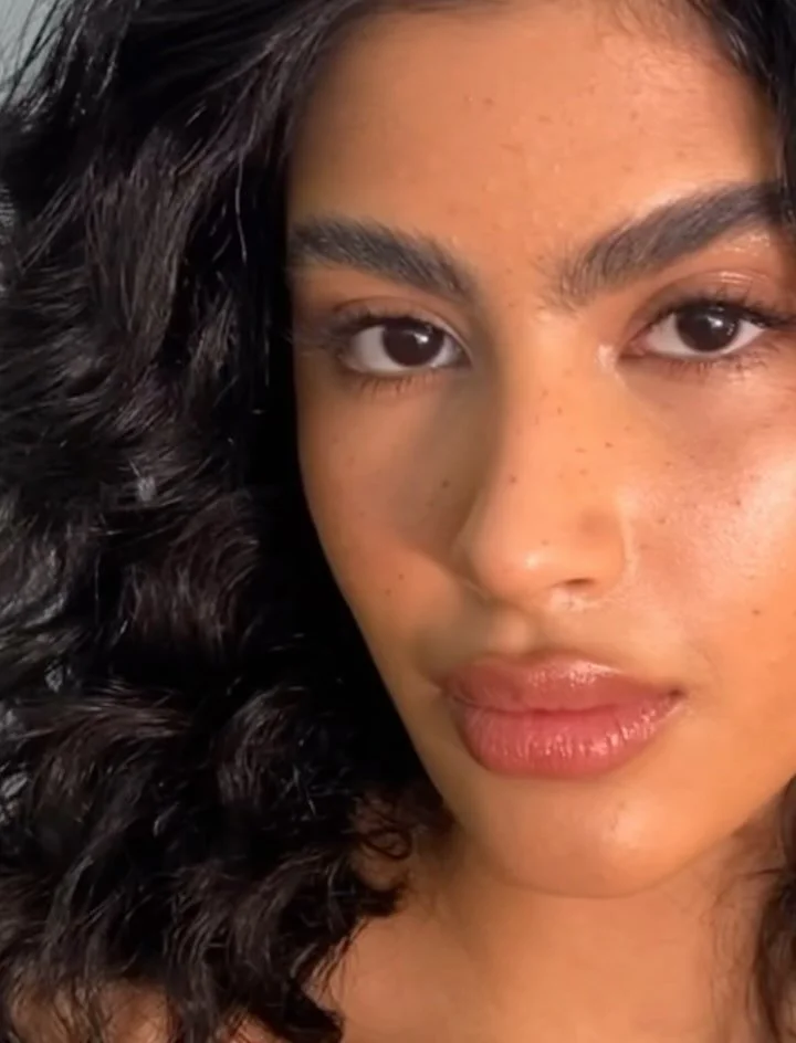 A throwback to the eccom days @asos 💫🥹 soft glam for the beautiful @giovannakellem (oh how I miss painting your face!) ❤️ 

#londonmua #londonglam #charlottetilbury