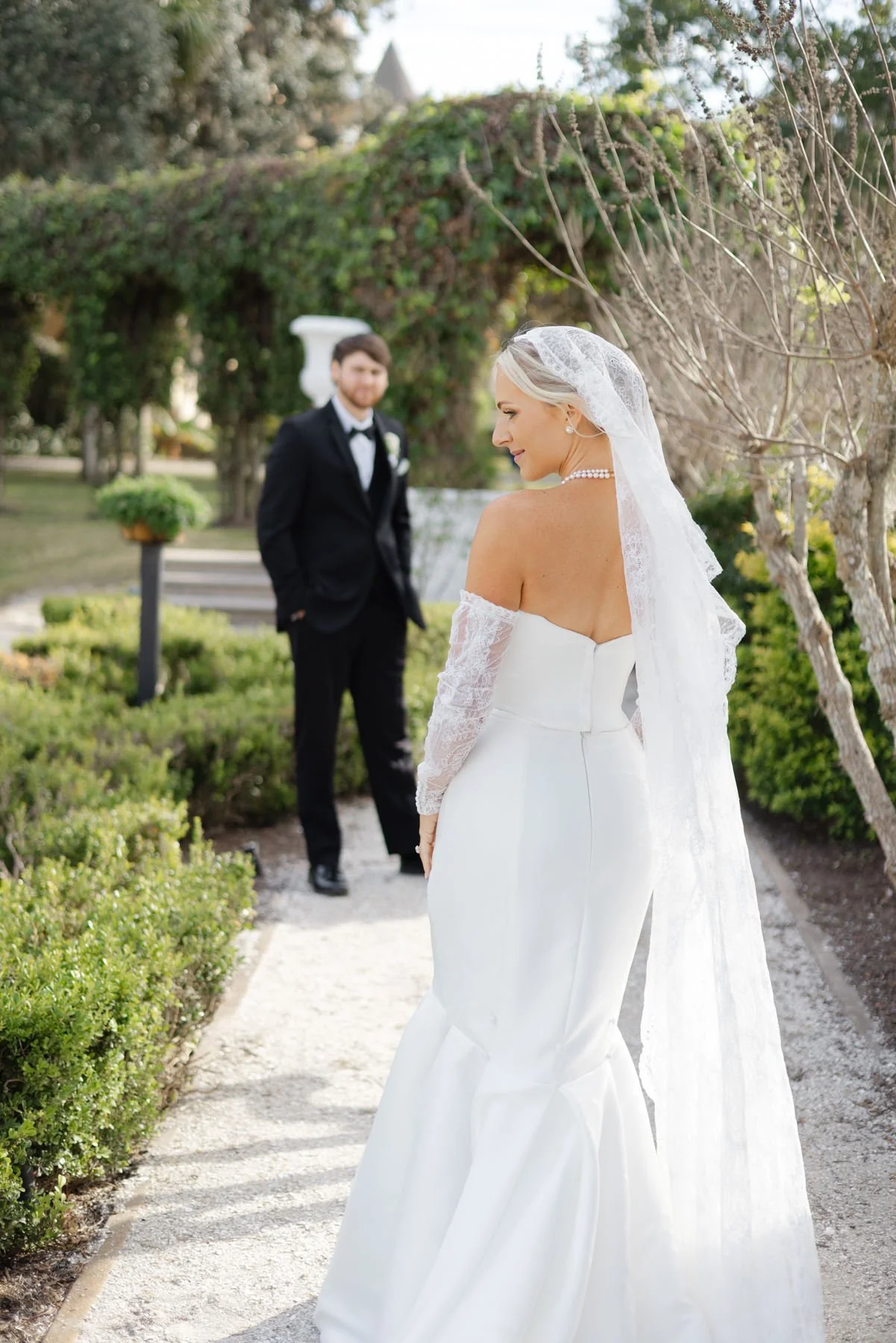 Bride and groom portraits in the Golden Isles