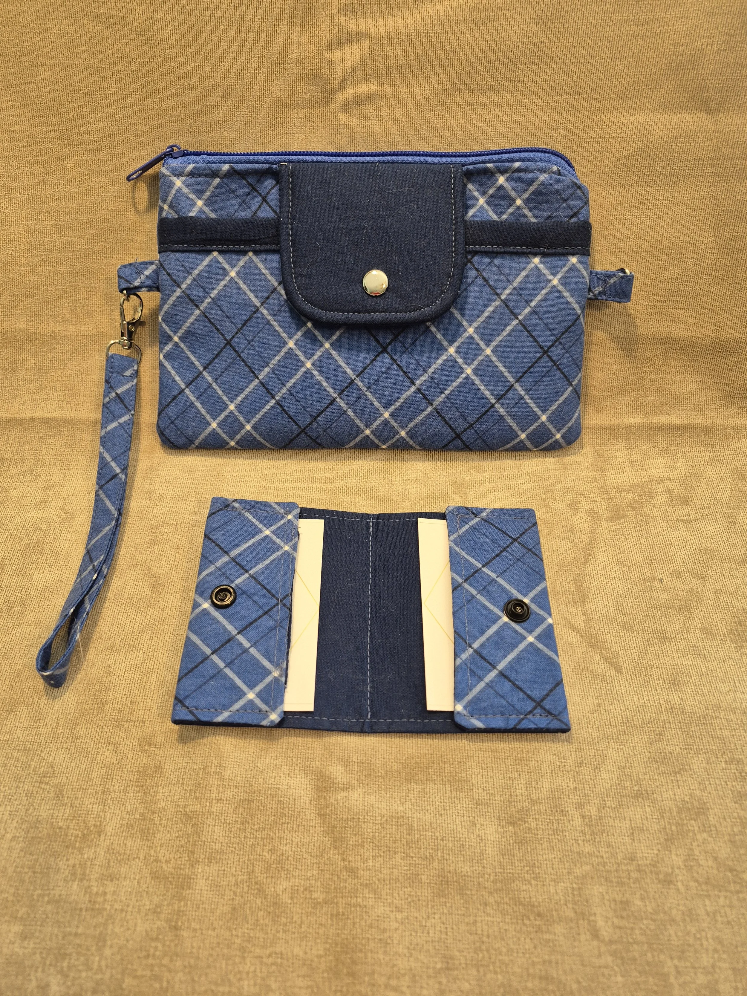 PlaidPhonePouchB.jpg