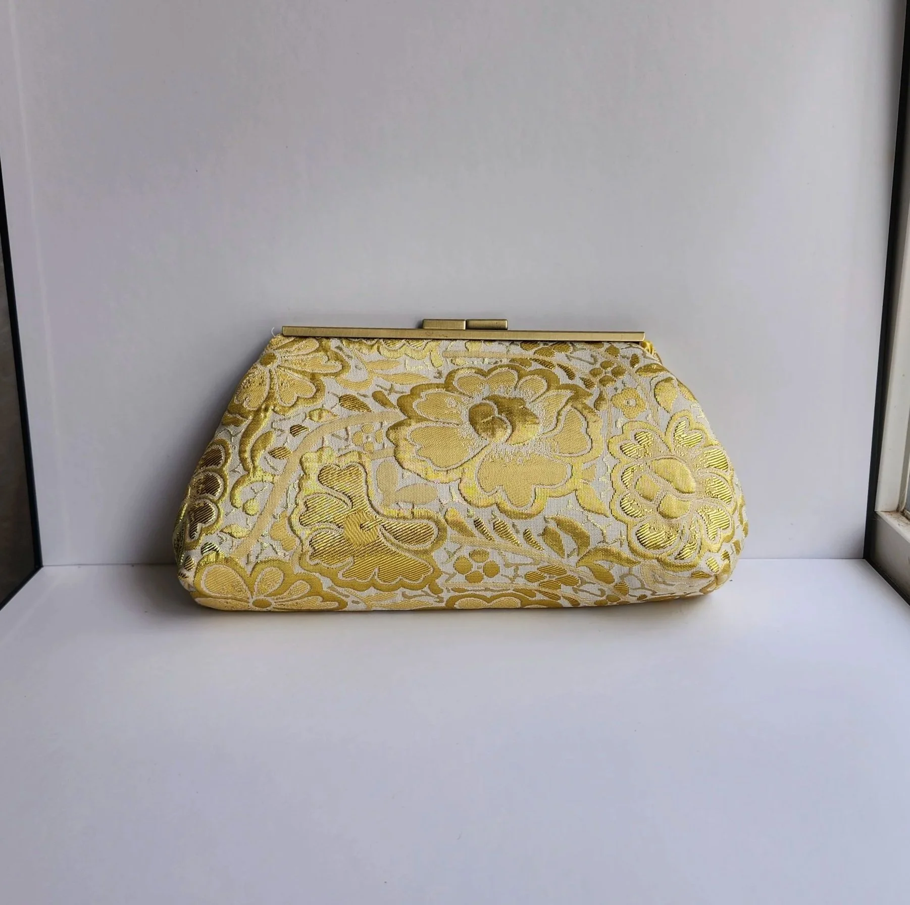 gold+floral.jpg
