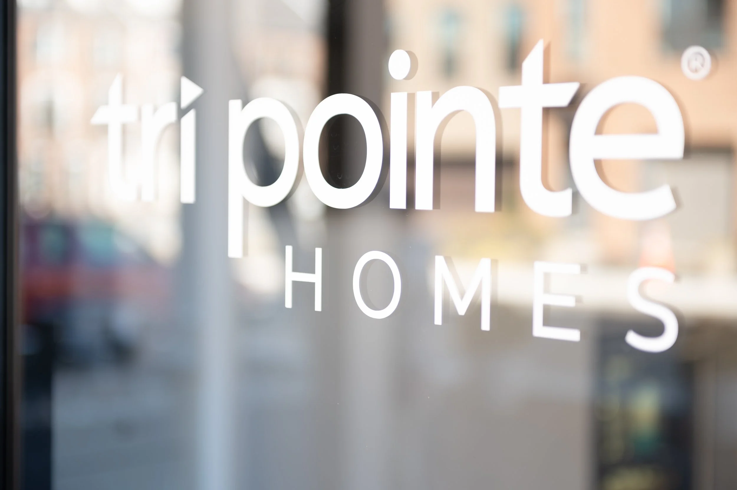 TriPointe_Brambleton_SalesOffice-011.jpg