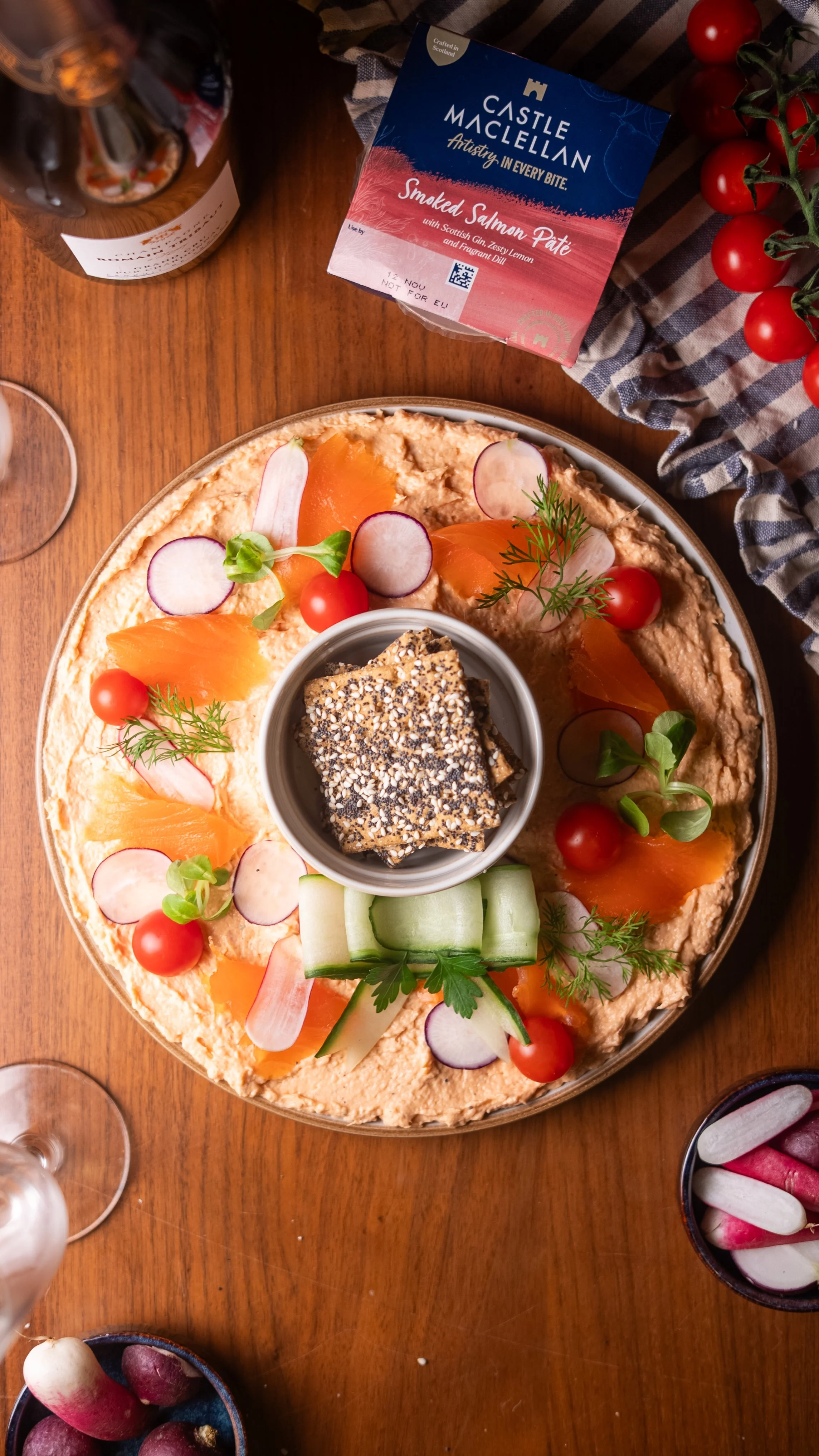salmonwreath_edits-123.jpg