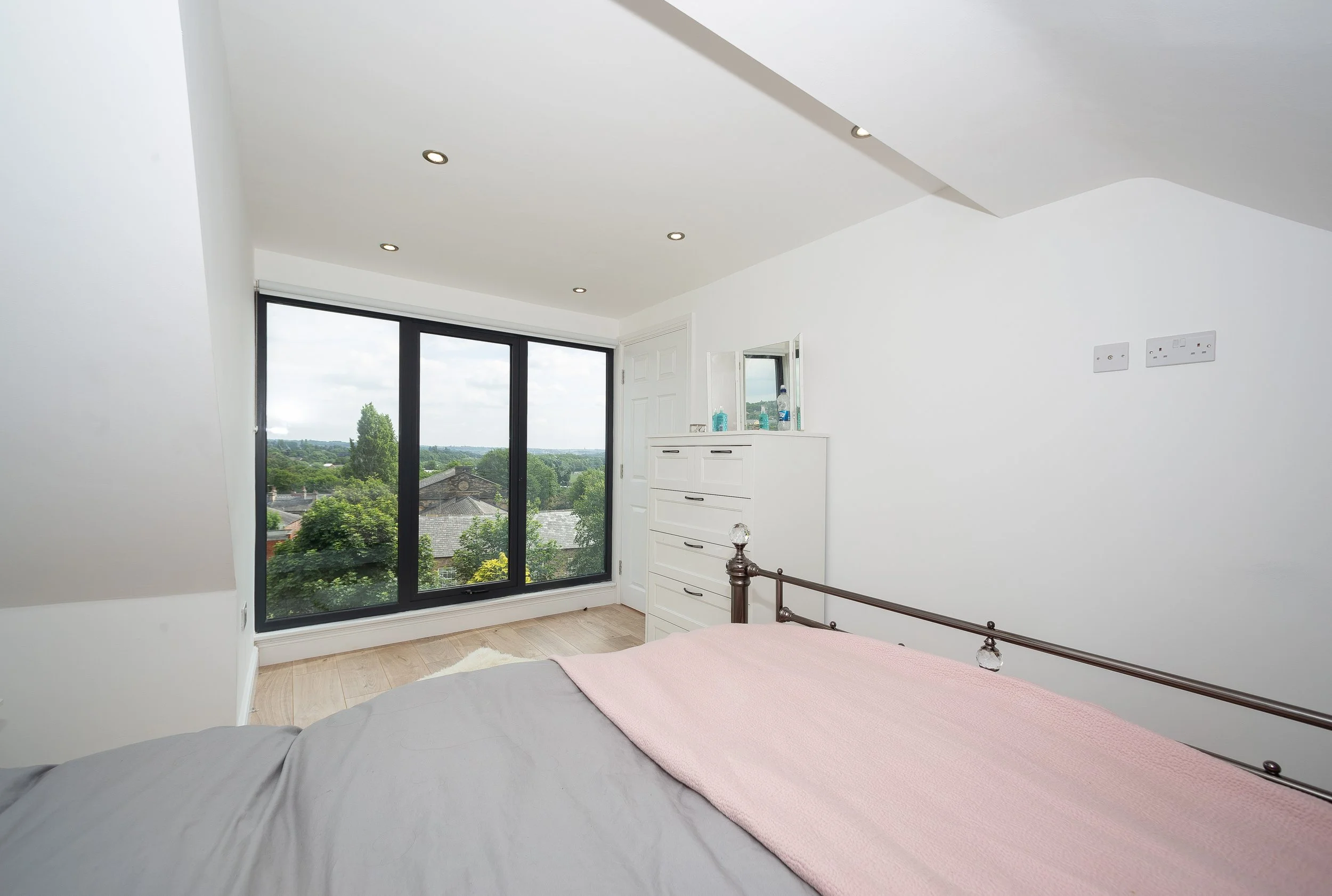 Loft - Bedroom - 2.jpg