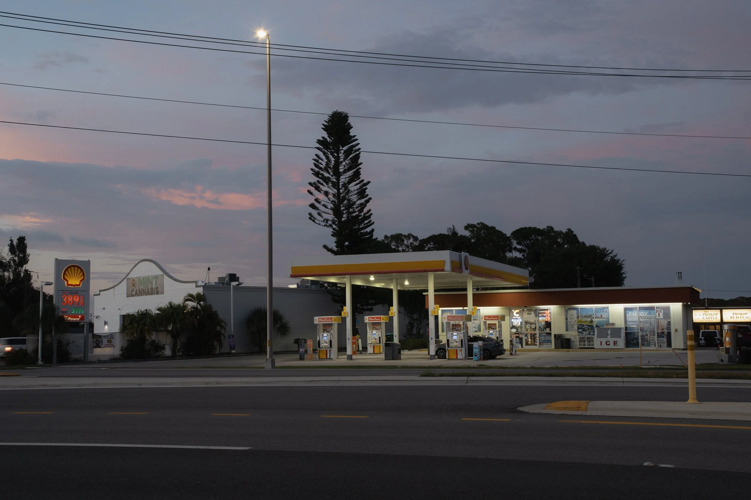 Shell station master 2500.jpg
