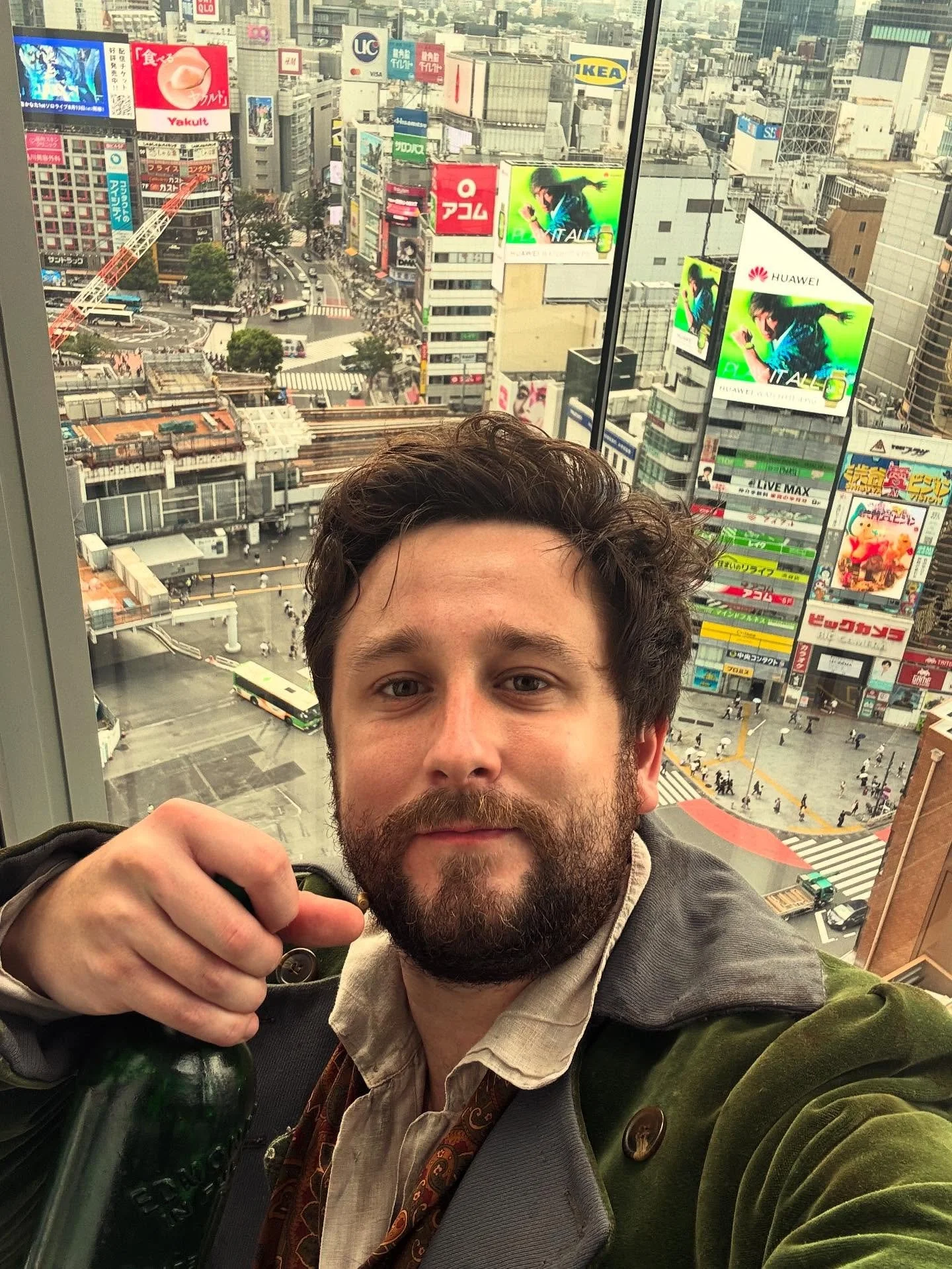 Grantaire in Tokyo @lesmizofficial