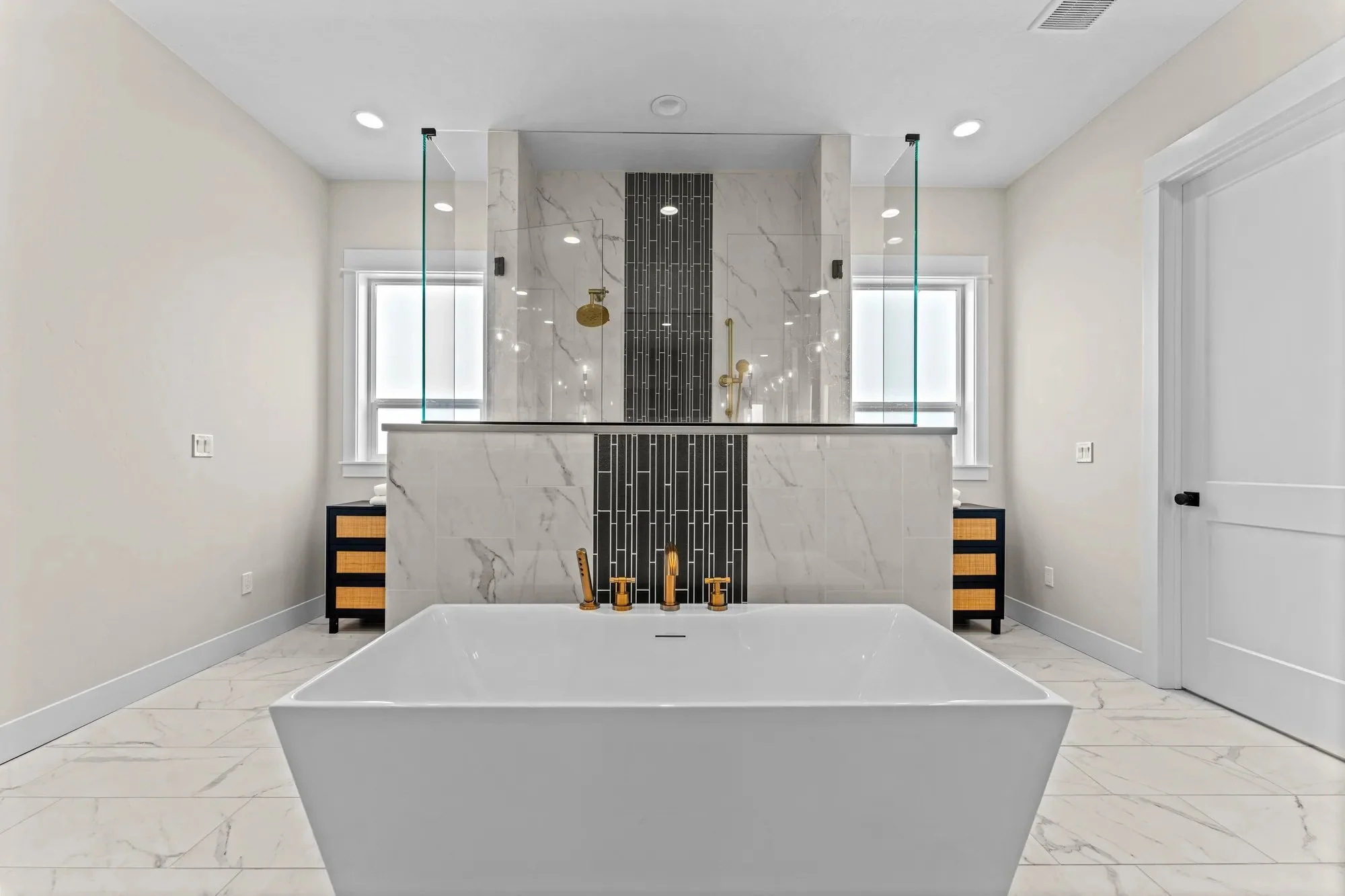 3711-n-hartley-rd-6.jpg