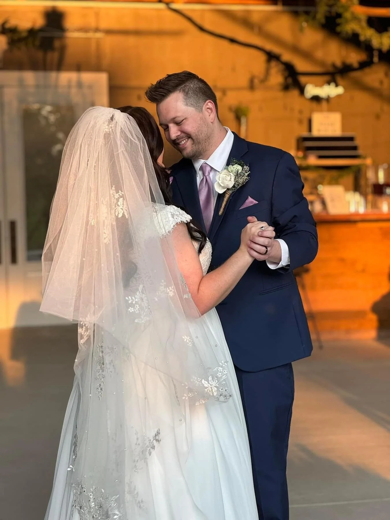 couple dancing 