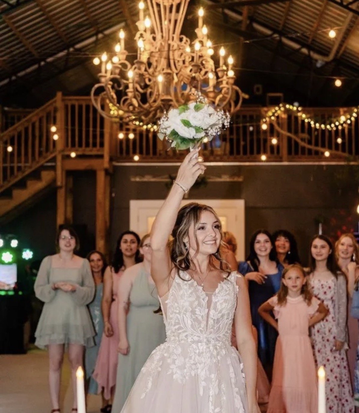 bouquet toss 