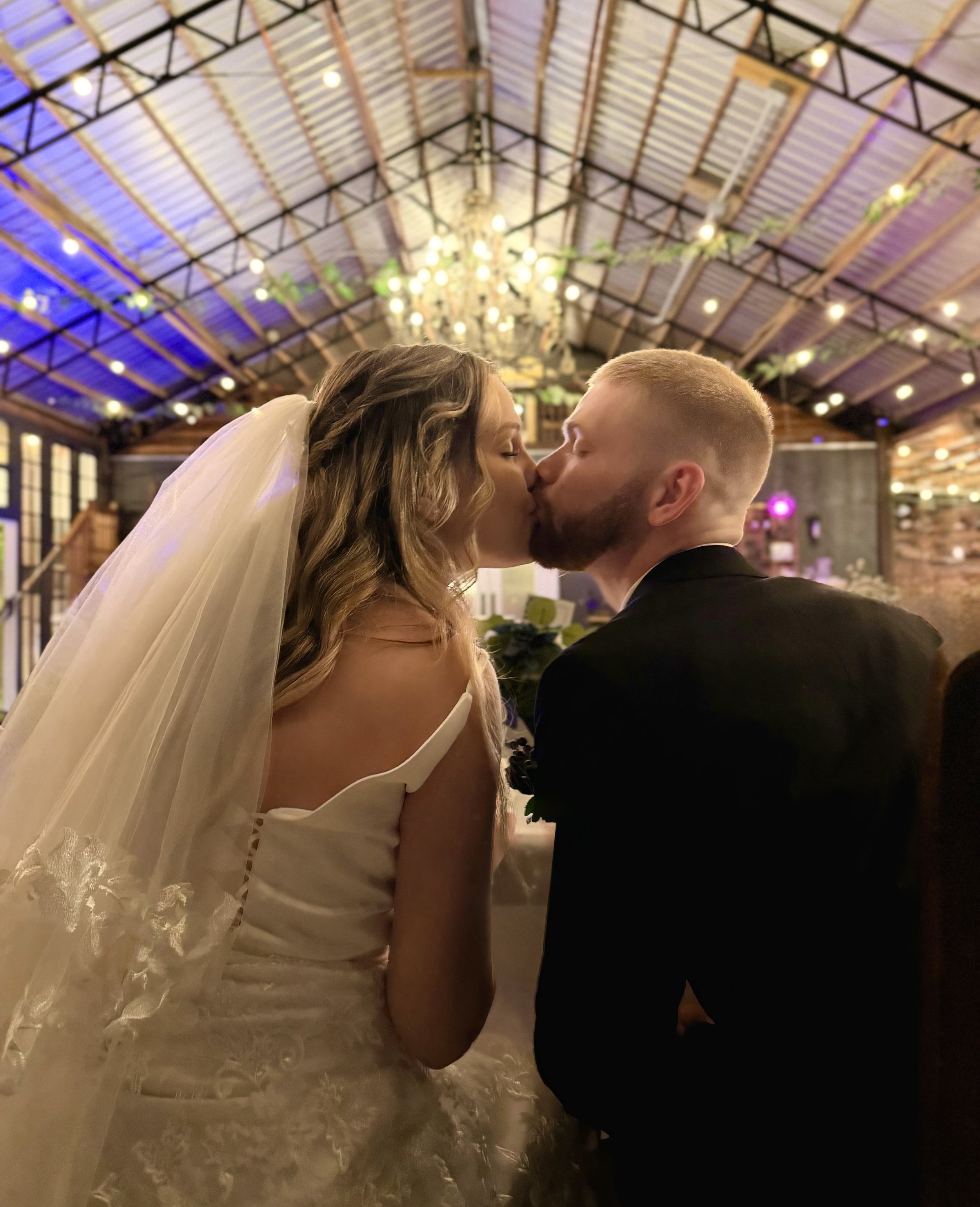 kiss under the chandelier 