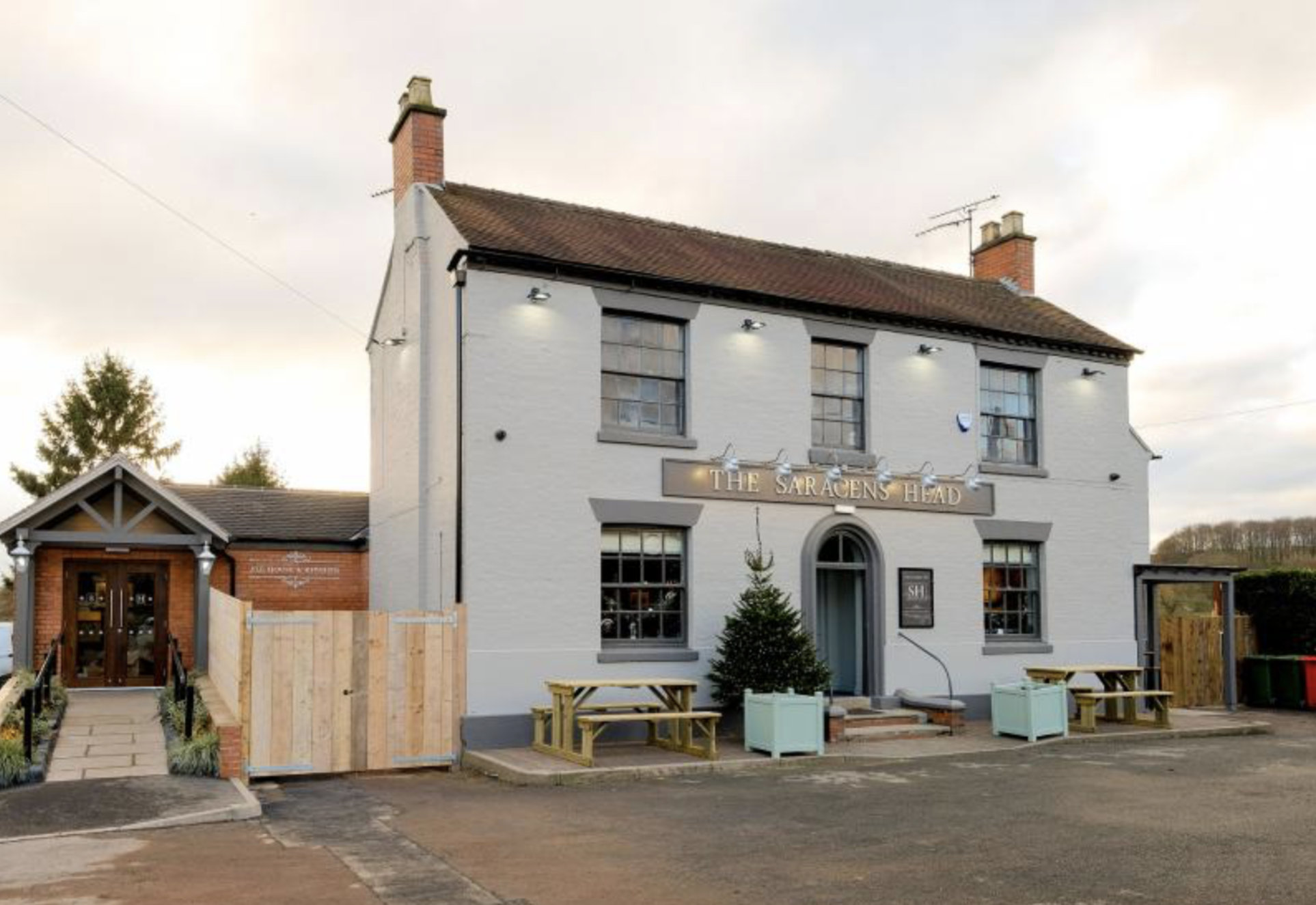 Live @ The Saracens Head Weston