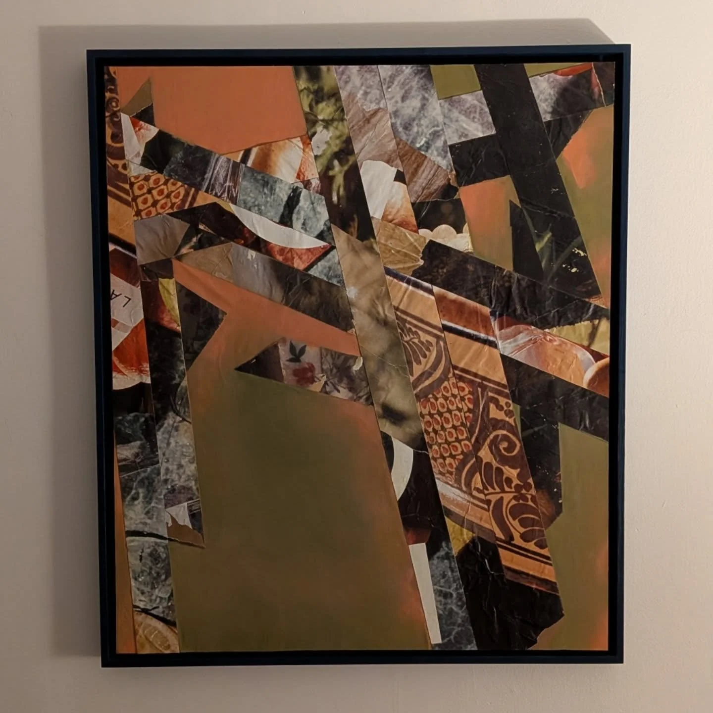 Brought "Ochre" and "Ivory" home for a visit before the next show in May.

Details soon 🤘