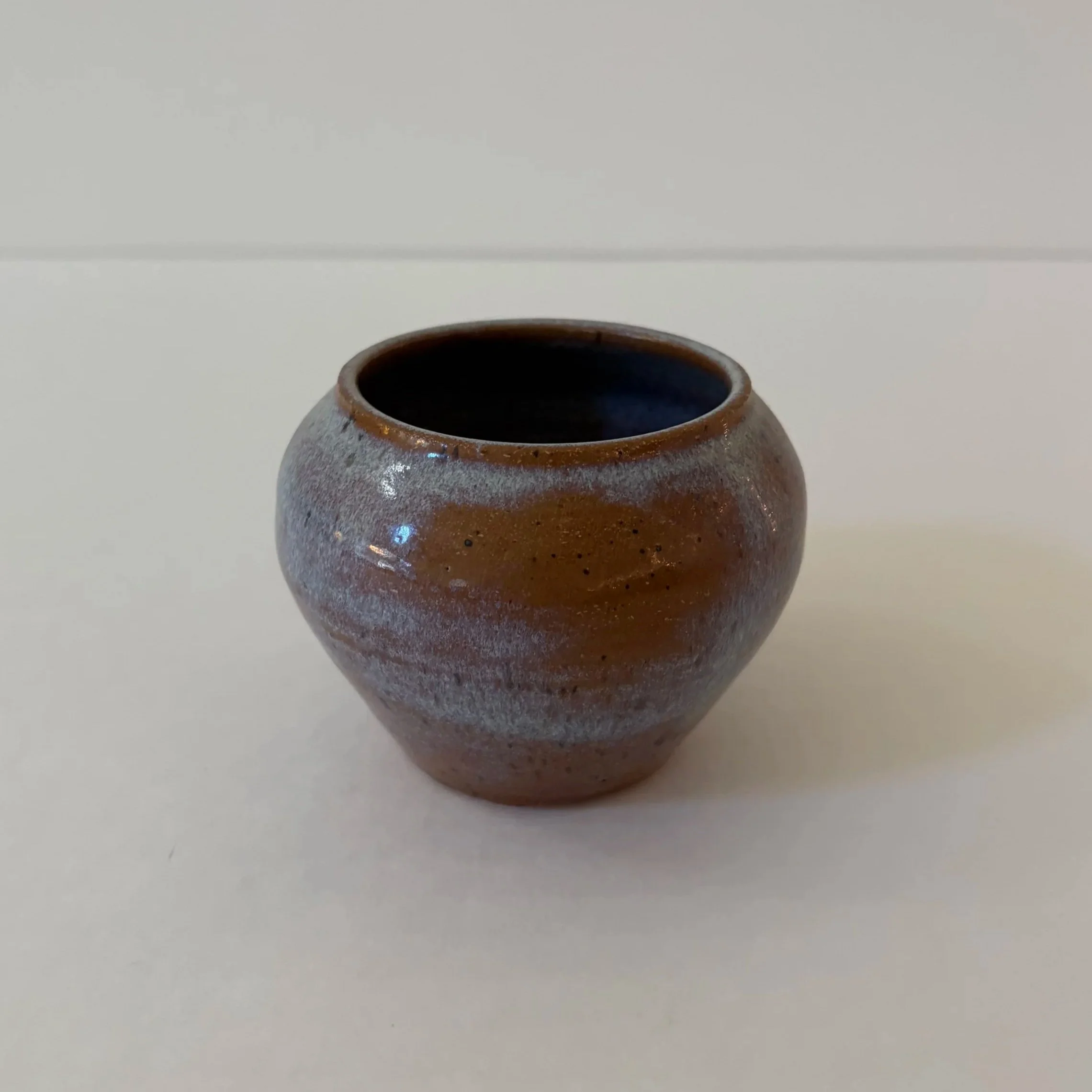 Vase 3"x4" (2023)