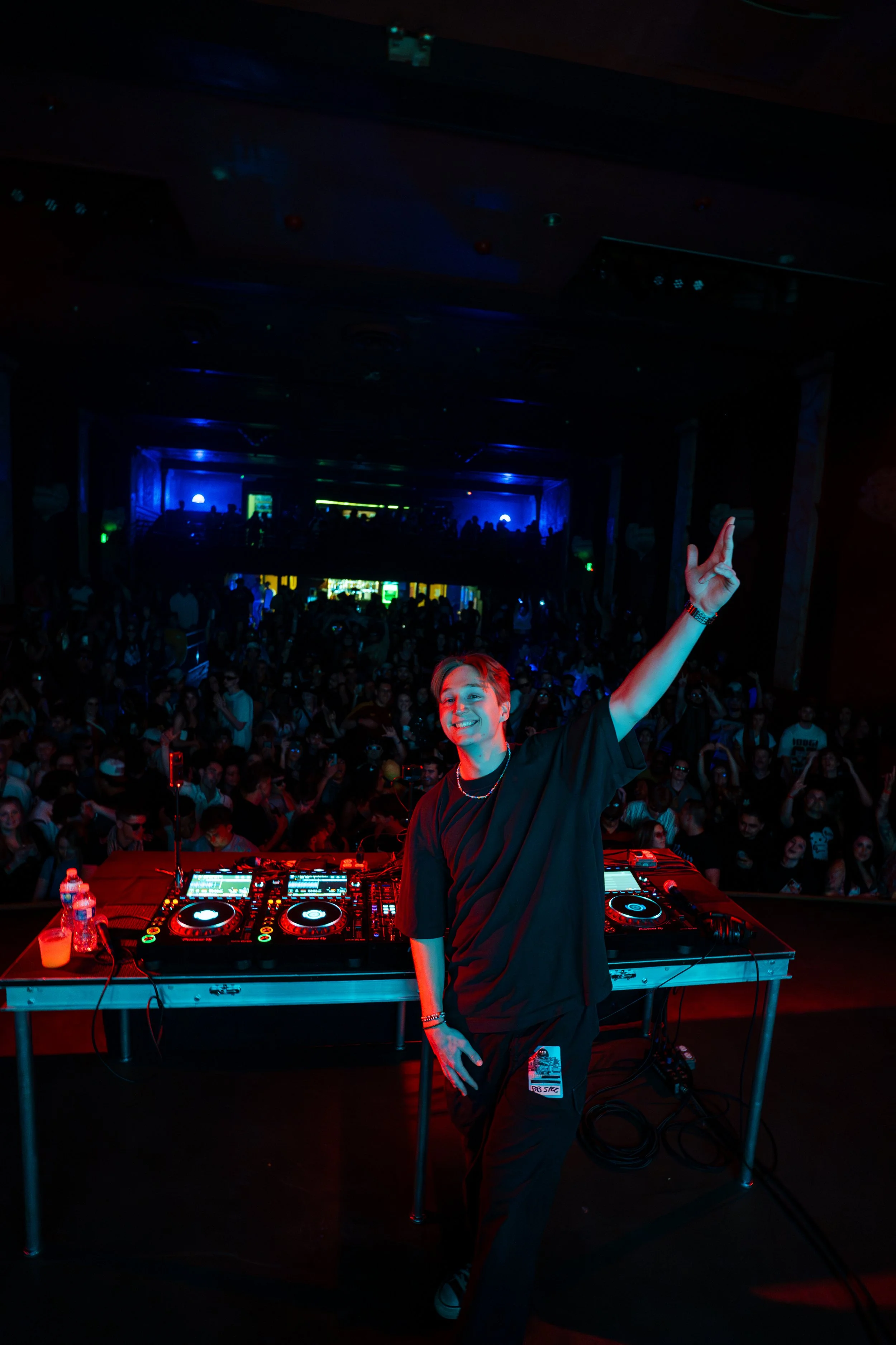 A7400769-2.jpg