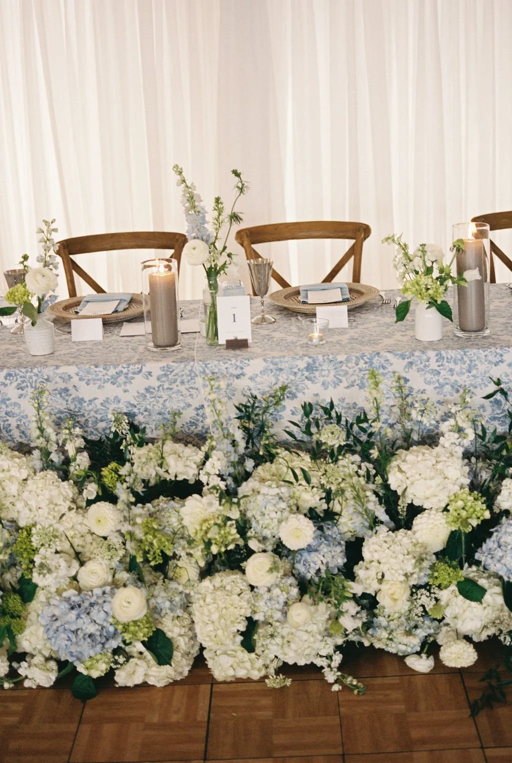 muskoka wedding florals 