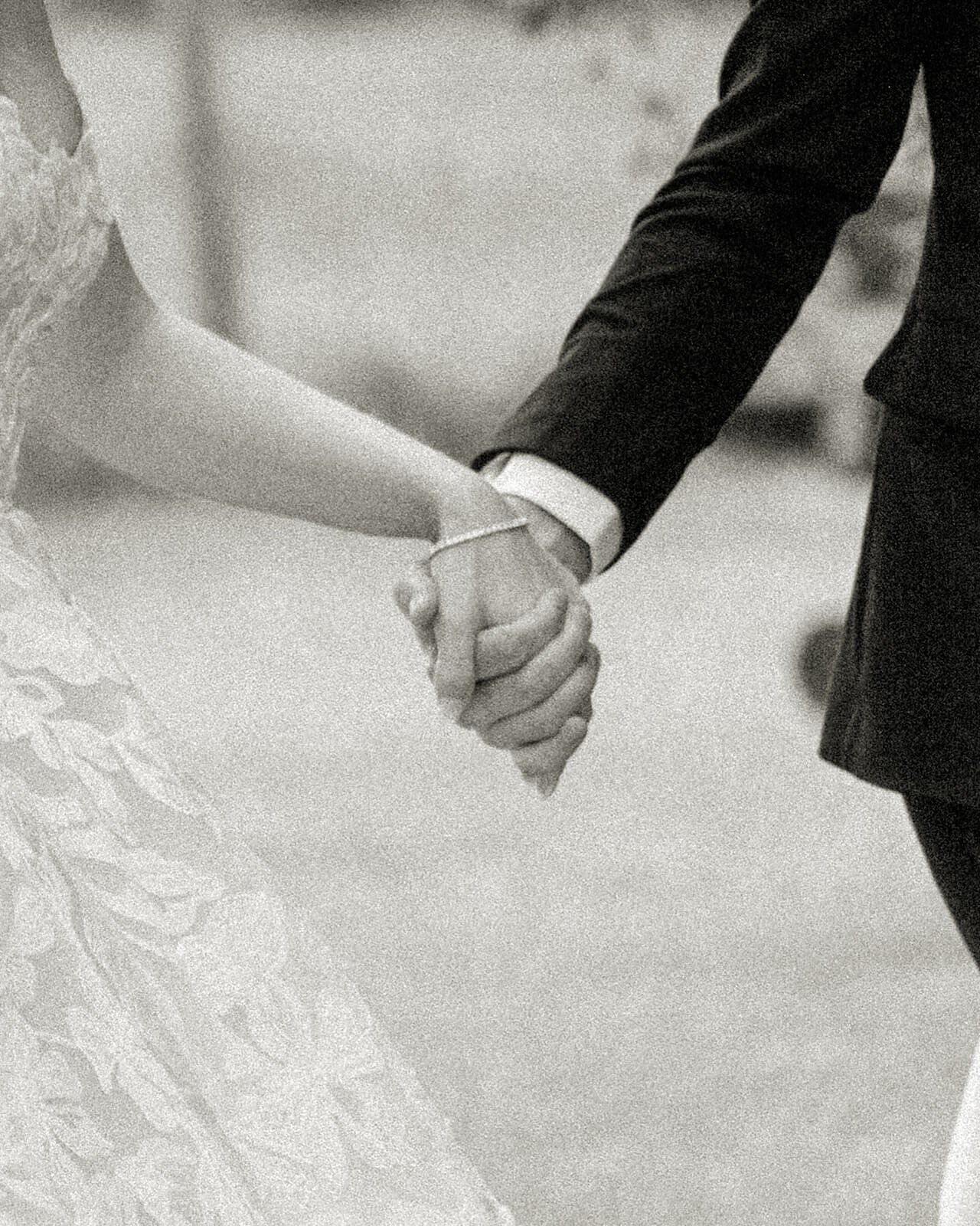 Luxury wedding planners in Muskoka and Barrie, Canada.