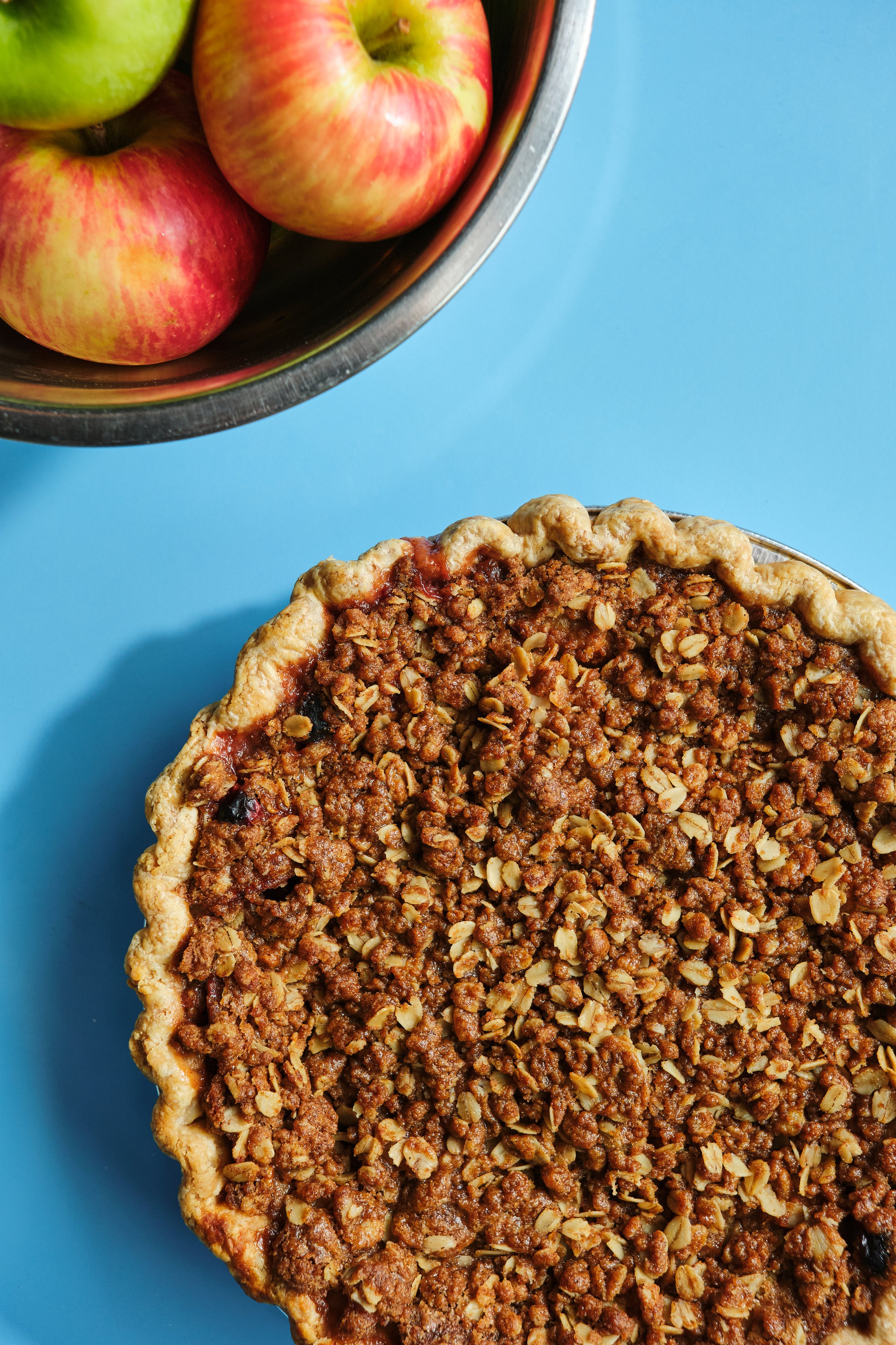 Apple Cranberry Crumb Pie