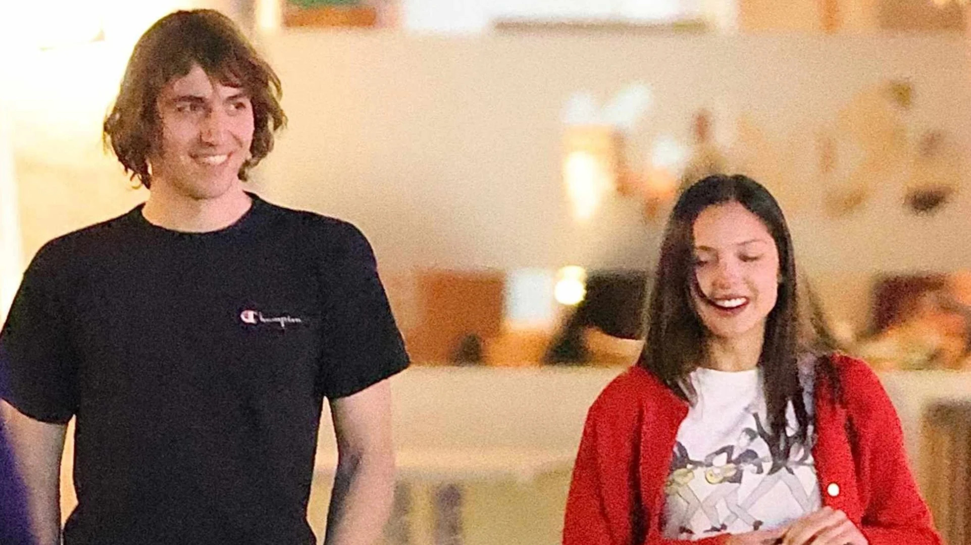 PATREON EXCLUSIVE: Geese has a Nice, Feces-Free Dinner with Olivia Rodrigo