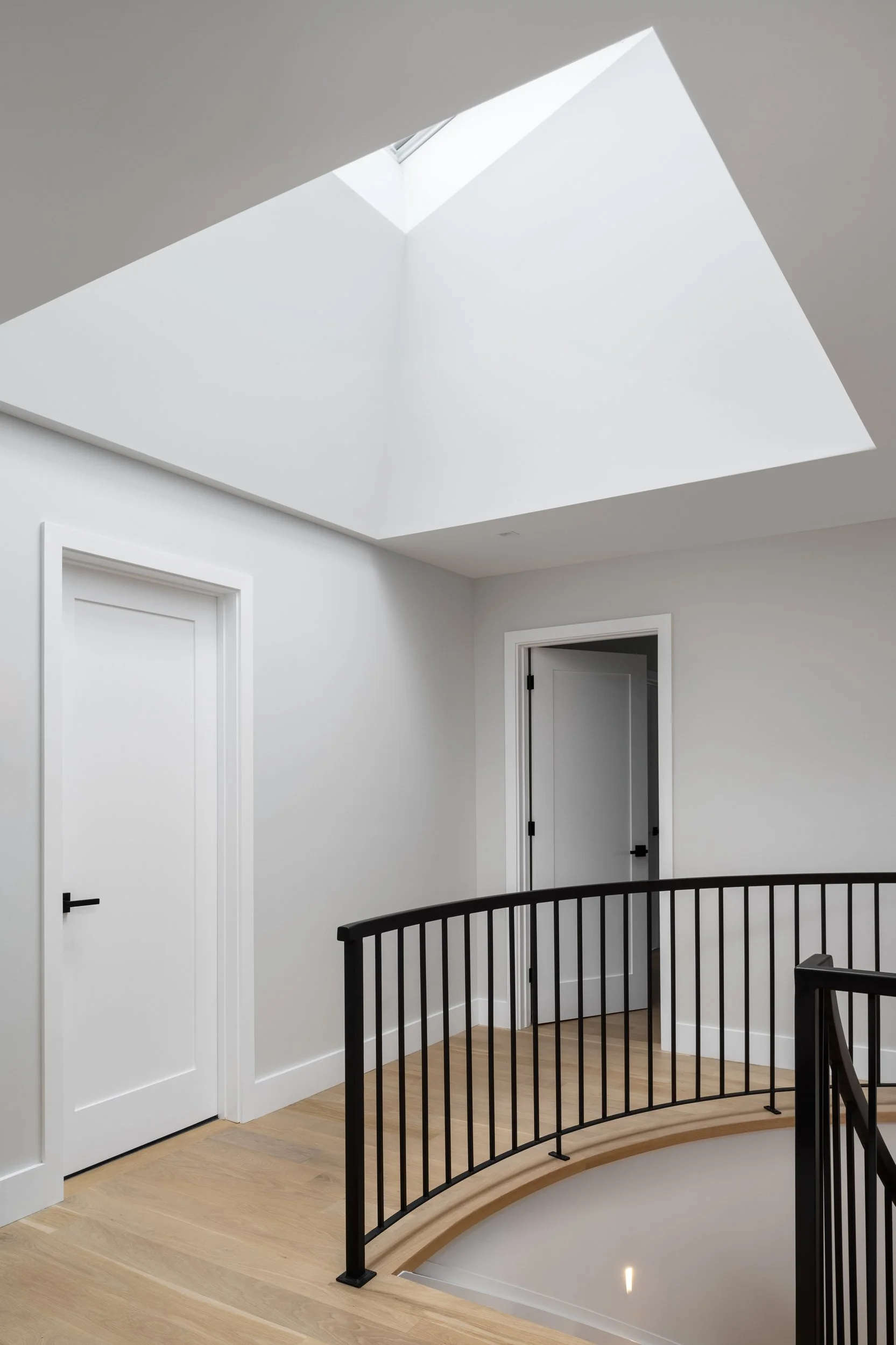 MET KB_23 Neiltree_8393.jpg