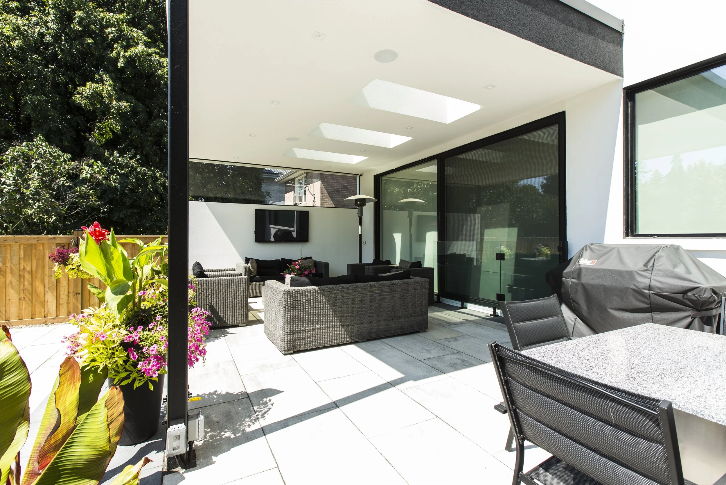 Raw 85 Mervyn Exterior + Interior - 25.jpg