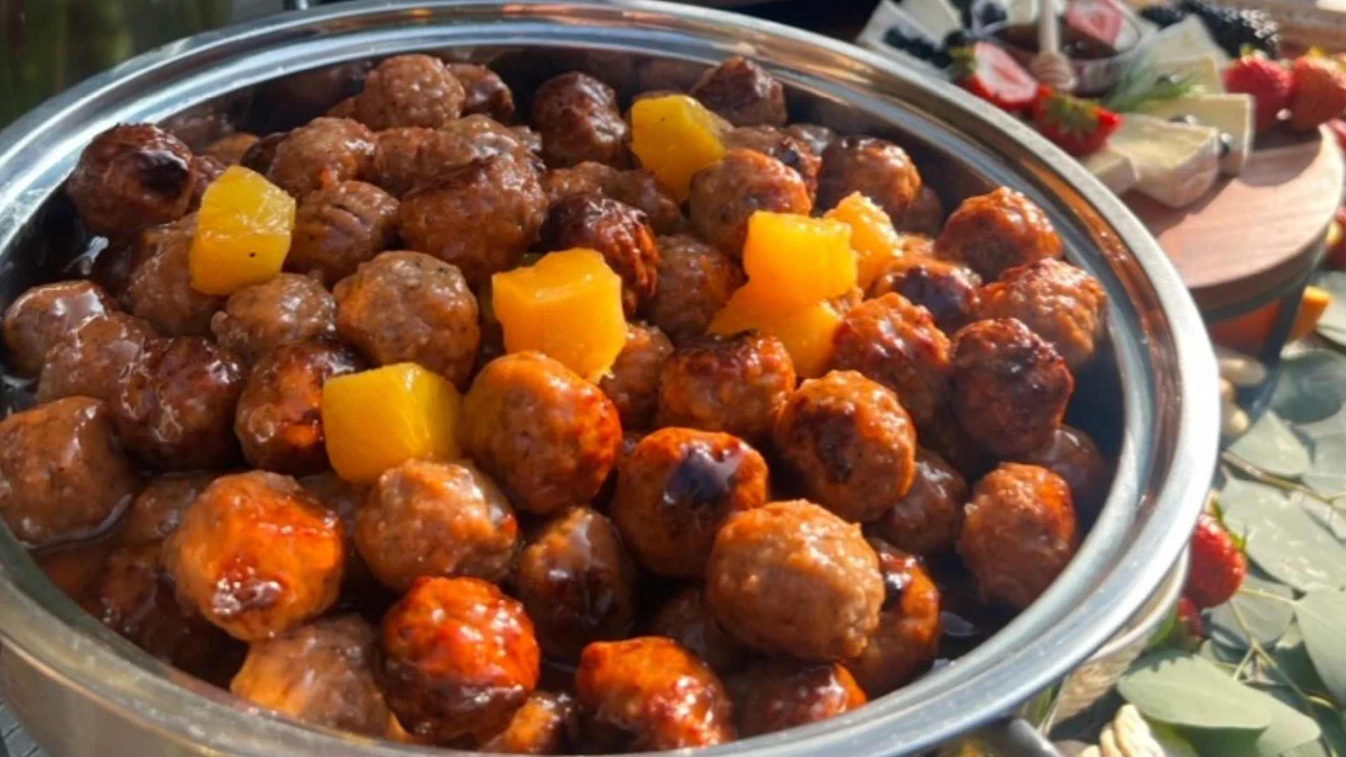Picnic catering planning in Pittsburgh, PA