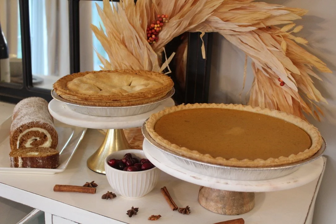 Pumpkin pie and desserts for Thanksgiving dinner ideas