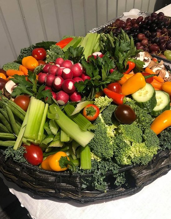 Fresh vegetable trays and appetizer catering near me