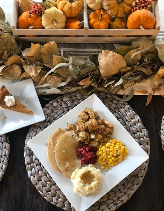 Thanksgiving catering menus the whole family can enjoy