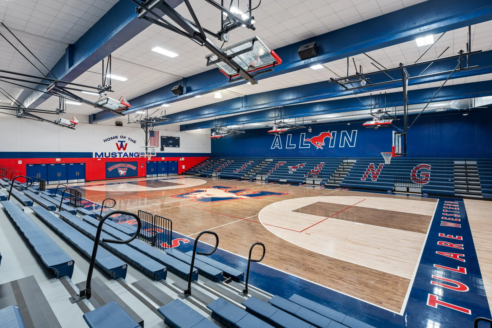 Tulare Western Aquatics Center - Darden Architects-15.jpg