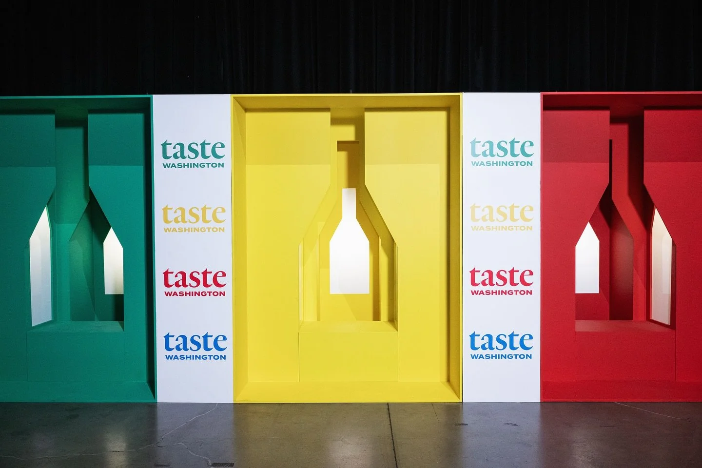 When you have an event like @taste.washington, you need a larger than life photo op experience. Using their branding, we were able to create 4 colored perspective photo ops guests were able to have fun with. It was so fun to see it all come together.