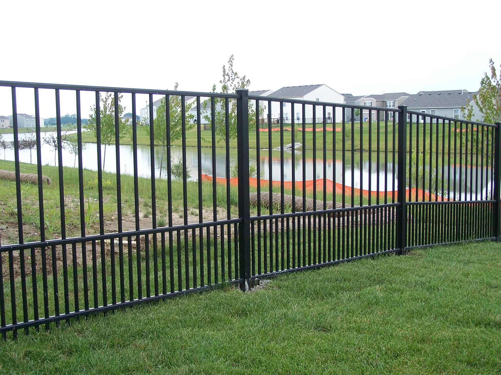 4'-Closed-Straight Puppy-Aluminum-113.jpg